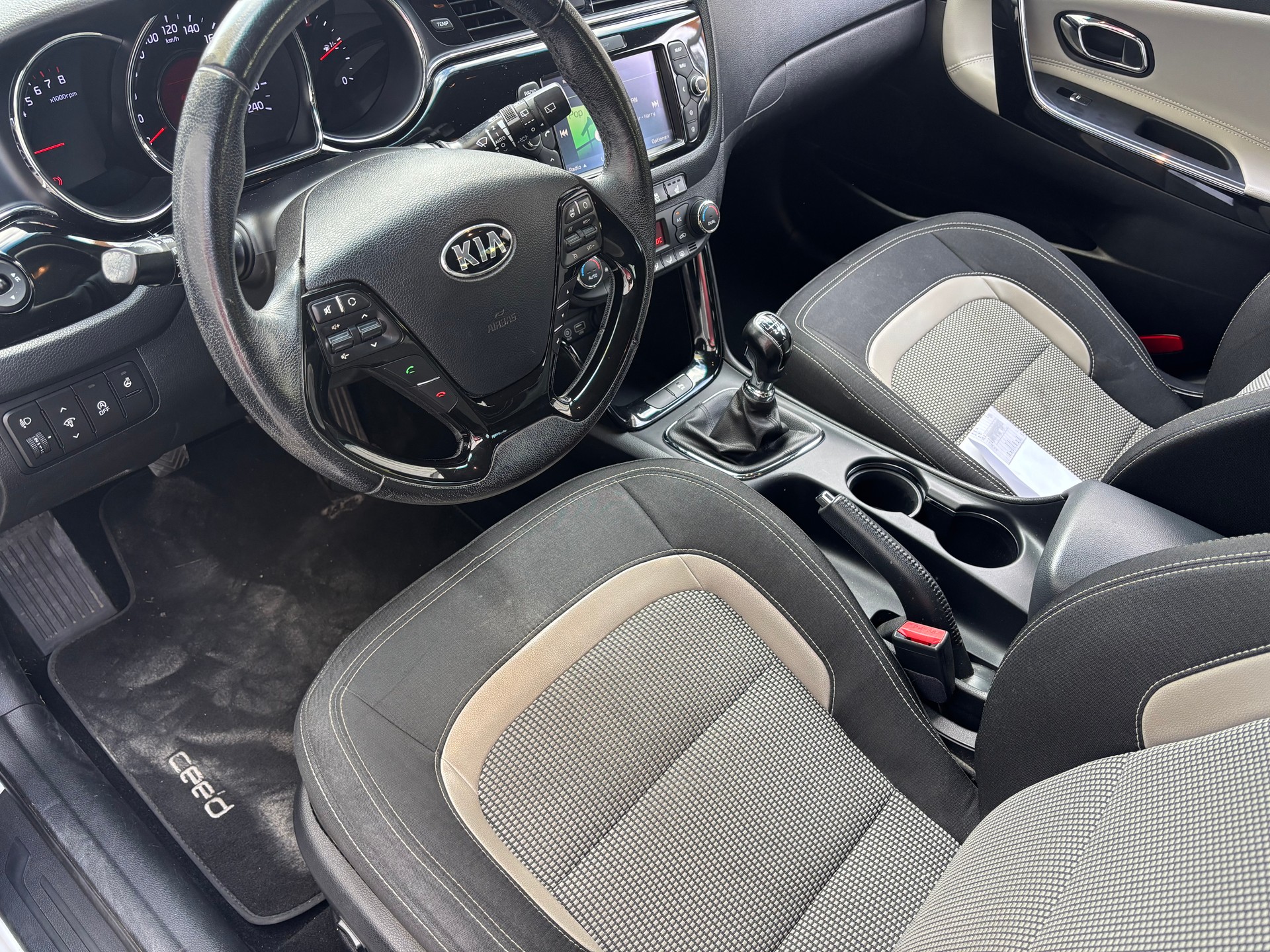 KIA Cee'd 1.0 T-GDi Style-image-8