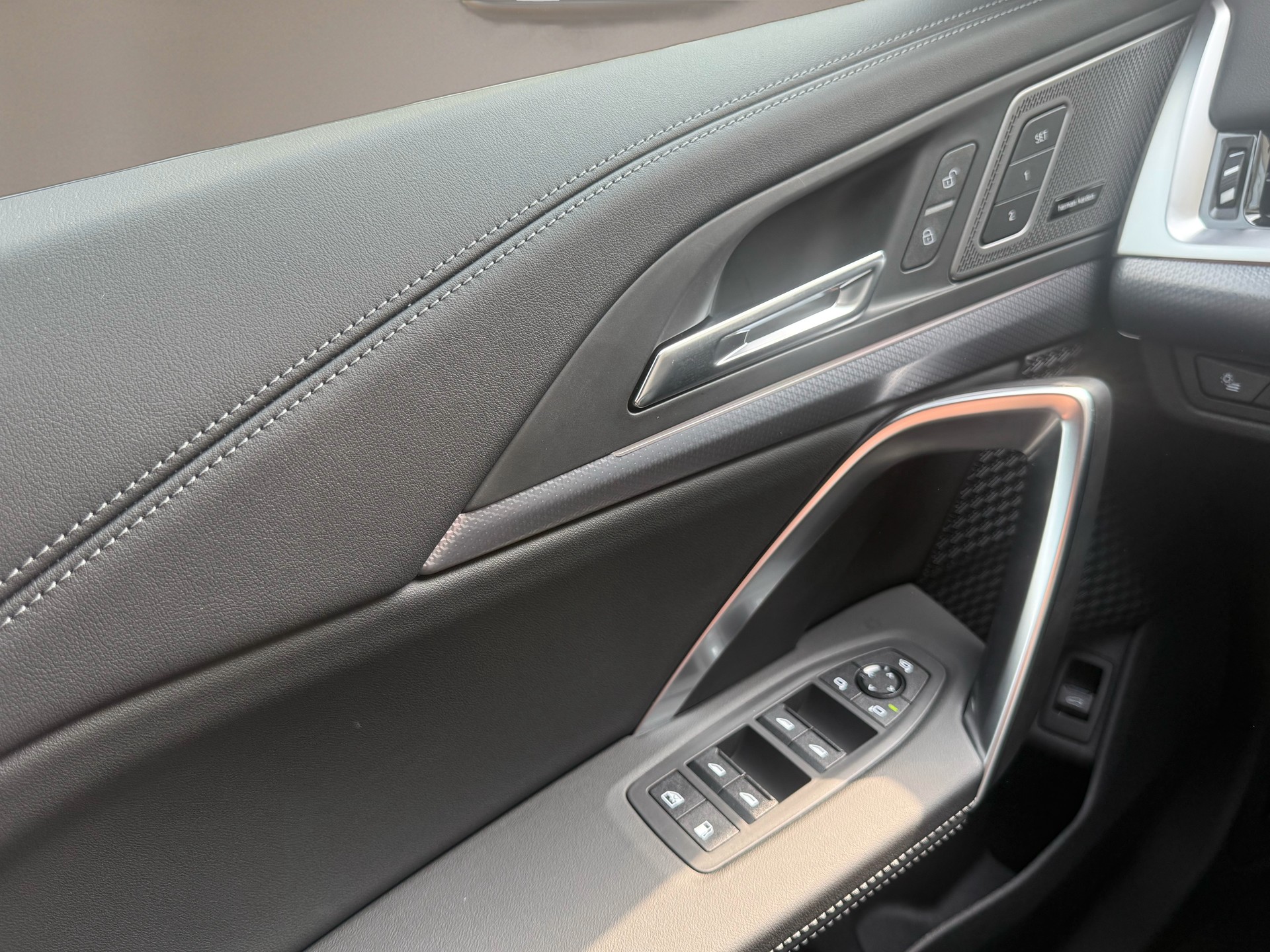 BMW X1 xDrive 30e M Sport-image-16