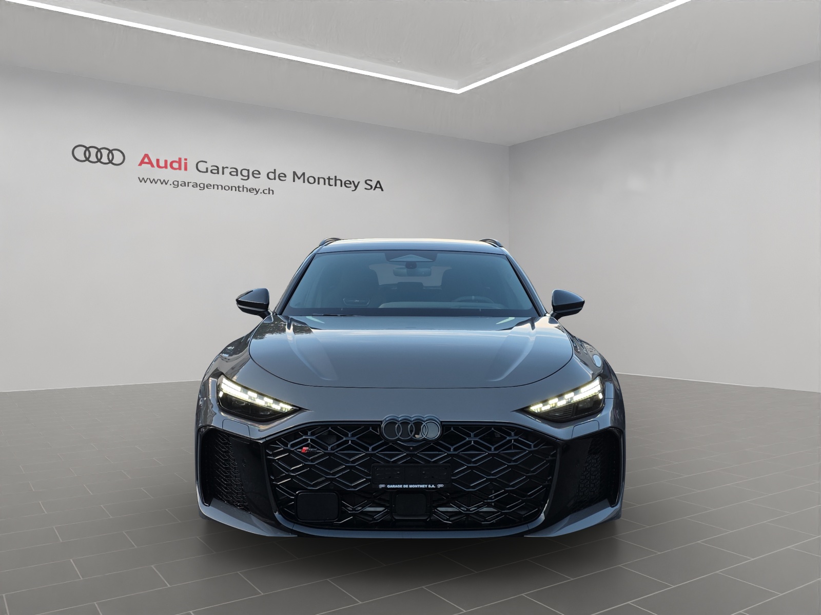 AUDI RS 5 Avant TFSI 470 kW Tiptronic quattro-image-1