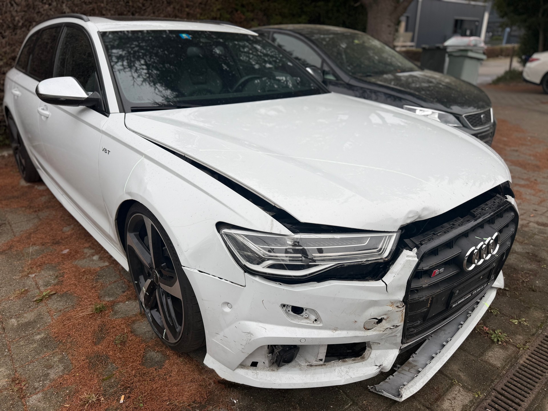 AUDI S6 Avant 4.0 TFSI V8 quattro S-tronic-image-5
