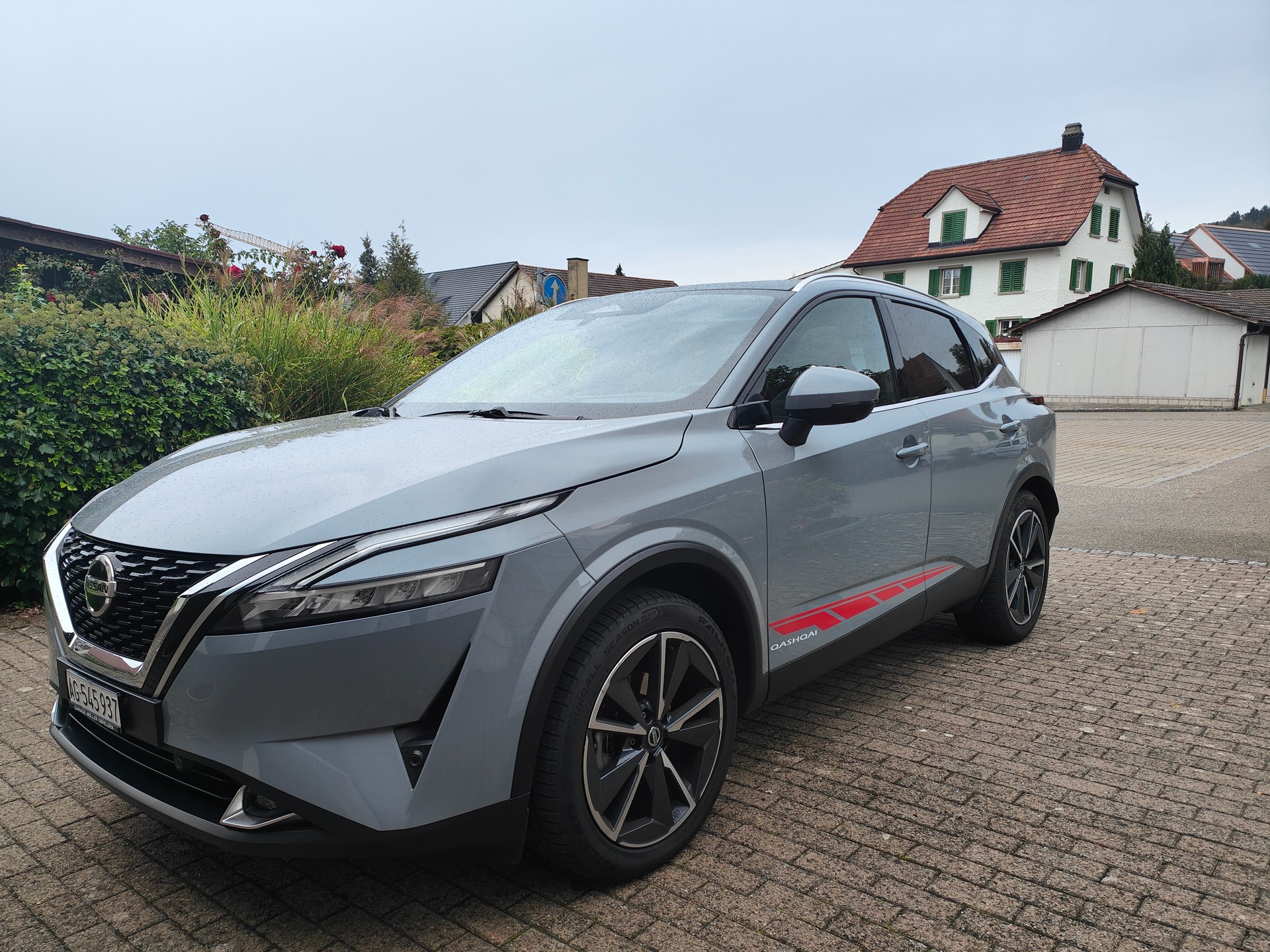 NISSAN QASHQAI 1.3 DIG-T Tekna+ 4x4-image-0