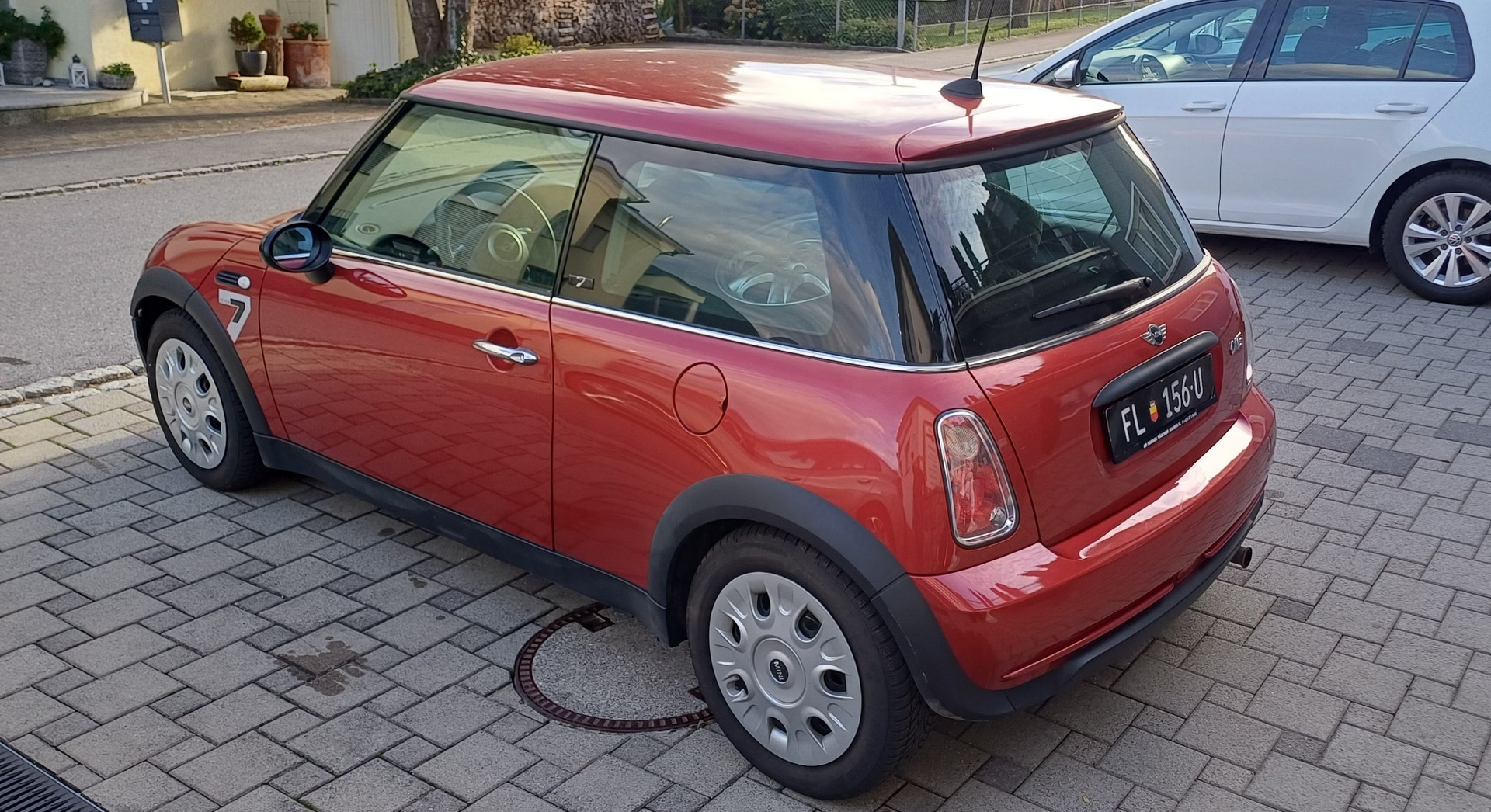 MINI One-image-1