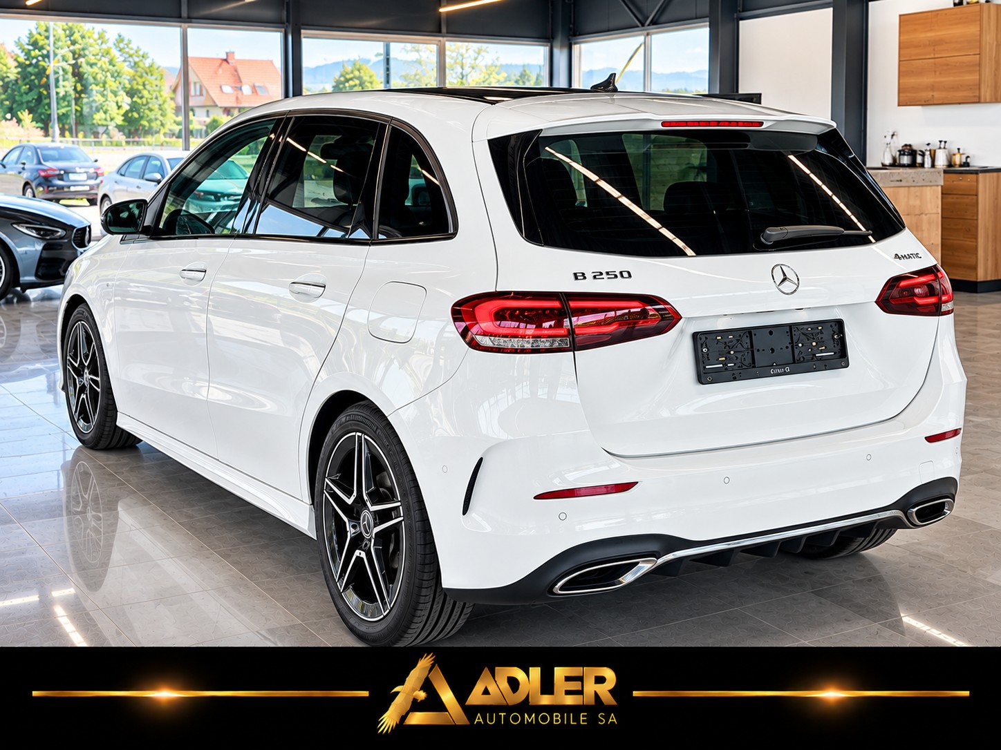 MERCEDES-BENZ B 250 4Matic AMG Line-image-4