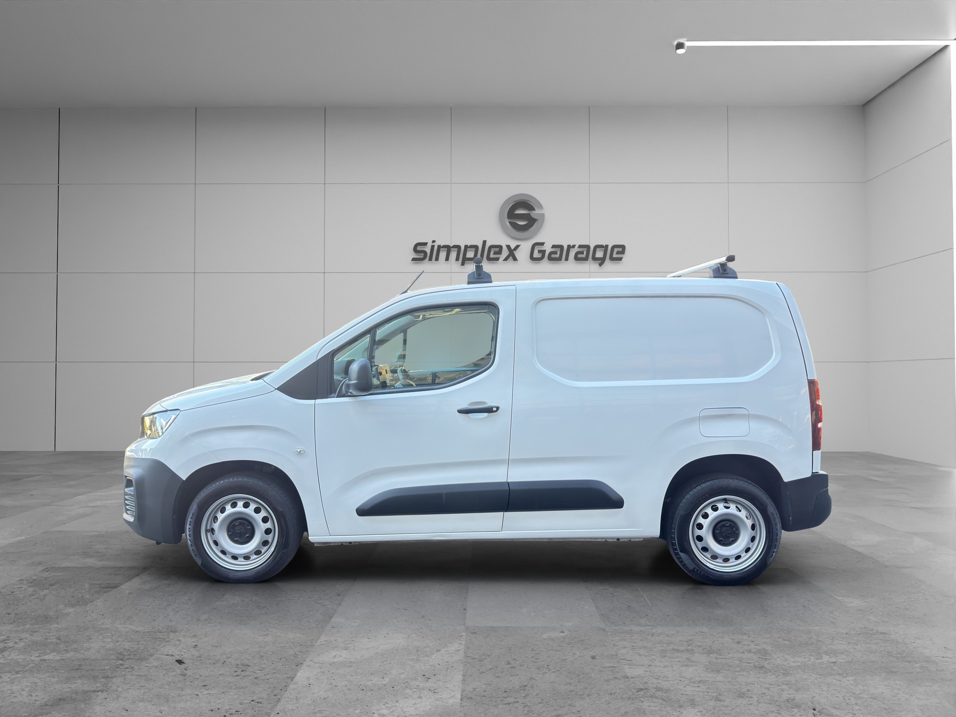 PEUGEOT Partner 1.2 Pure Tech s/s Premium EAT8 1000kg-image-4