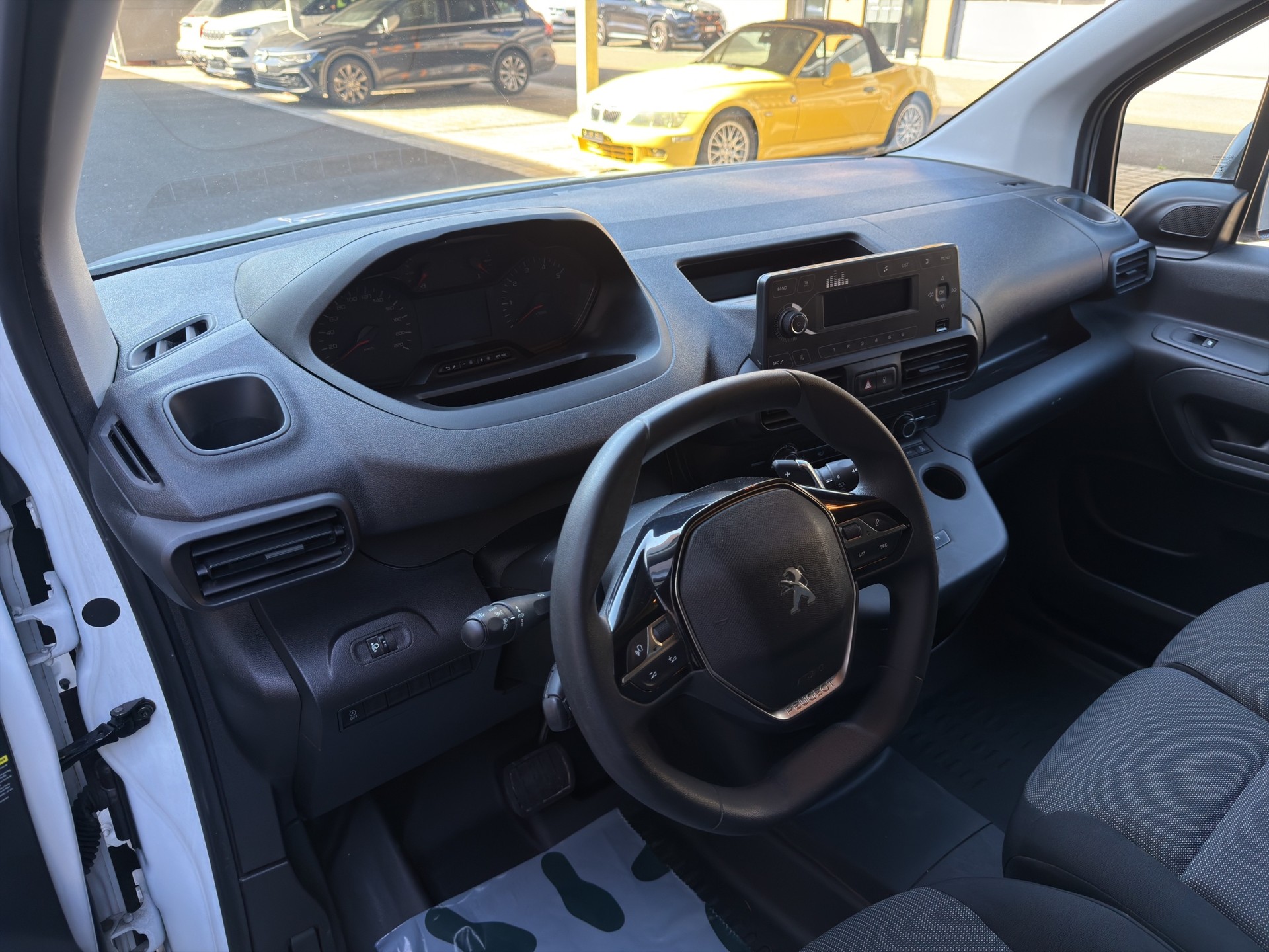 PEUGEOT Partner 1.2 Pure Tech s/s Premium EAT8 1000kg-image-10