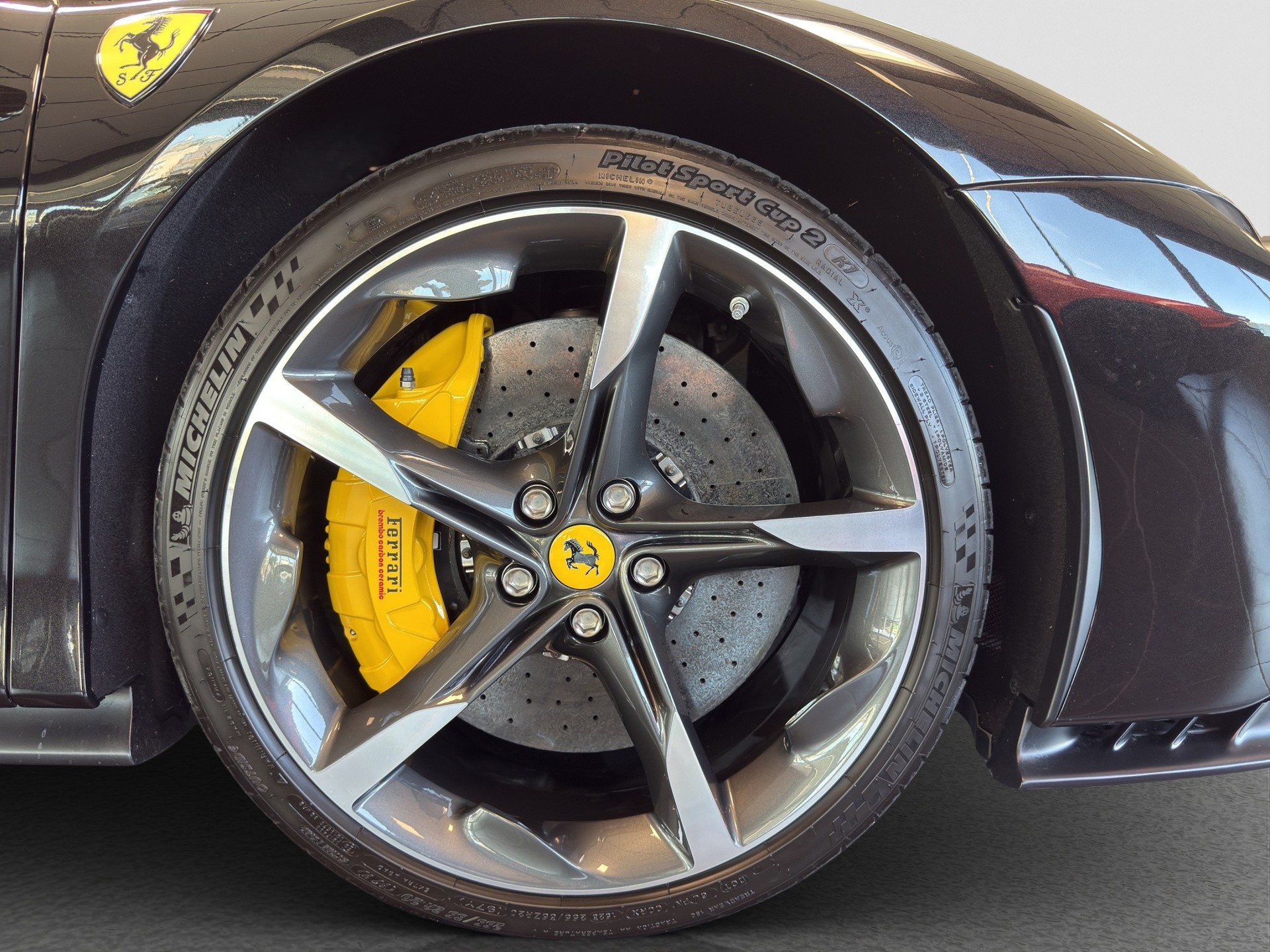 FERRARI SF90 Spider-image-8