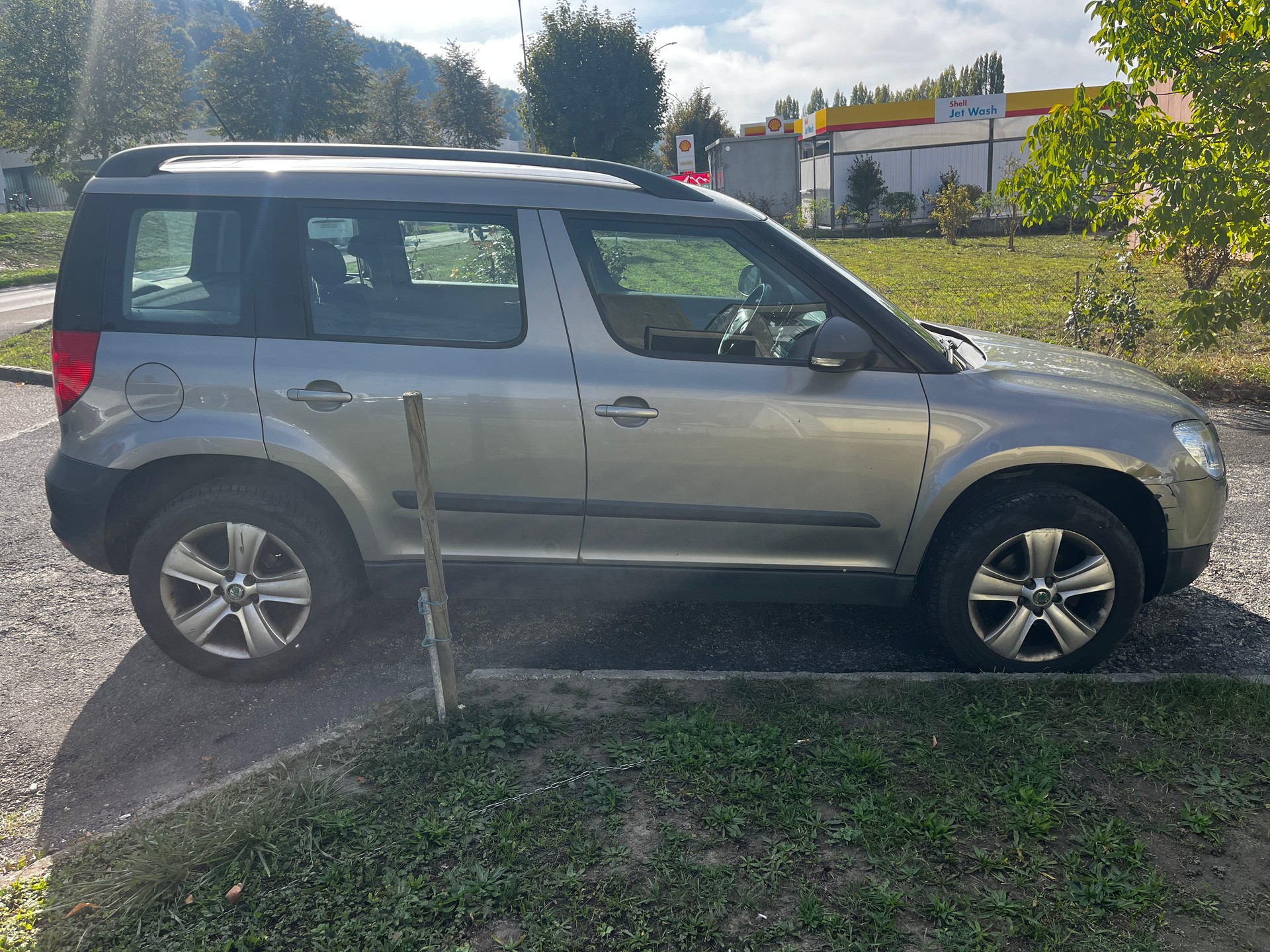SKODA Yeti 1.2 TSI Ambition-image-5