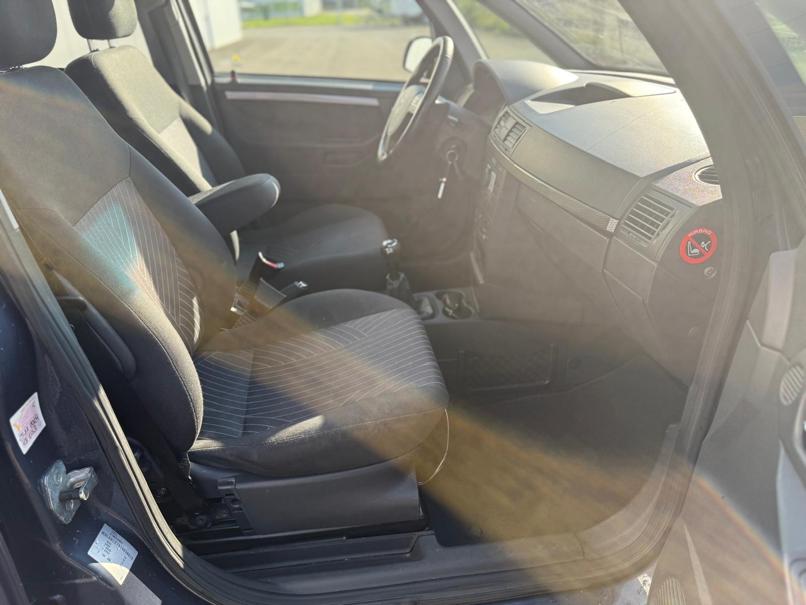 OPEL Meriva 1.6i-16 TP (Essentia)-image-9