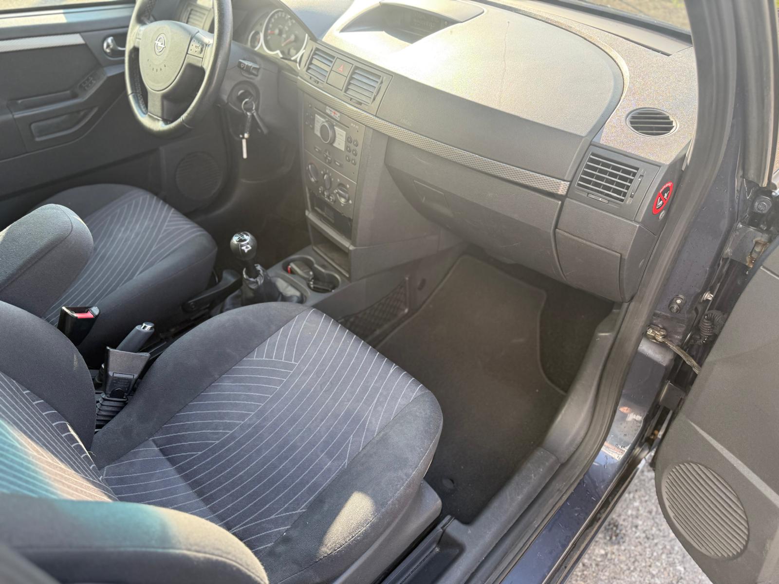 OPEL Meriva 1.6i-16 TP (Essentia)-image-10