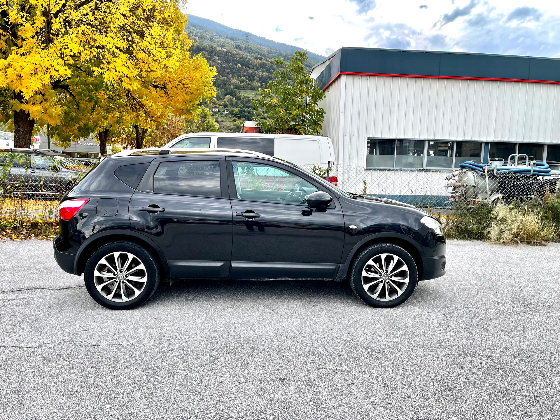 NISSAN Qashqai 2.0 i-Way XTronic CVT-image-22