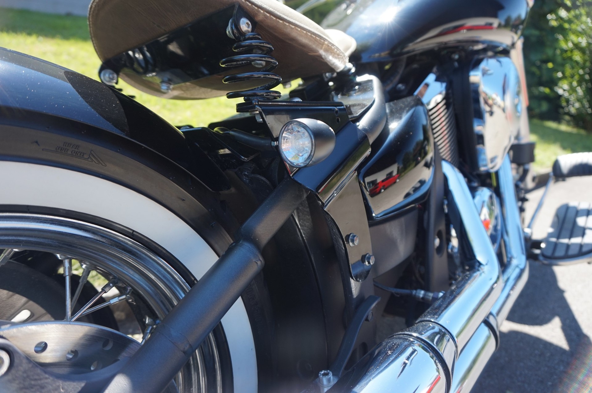 KAWASAKI VN 900 Bobber-image-8