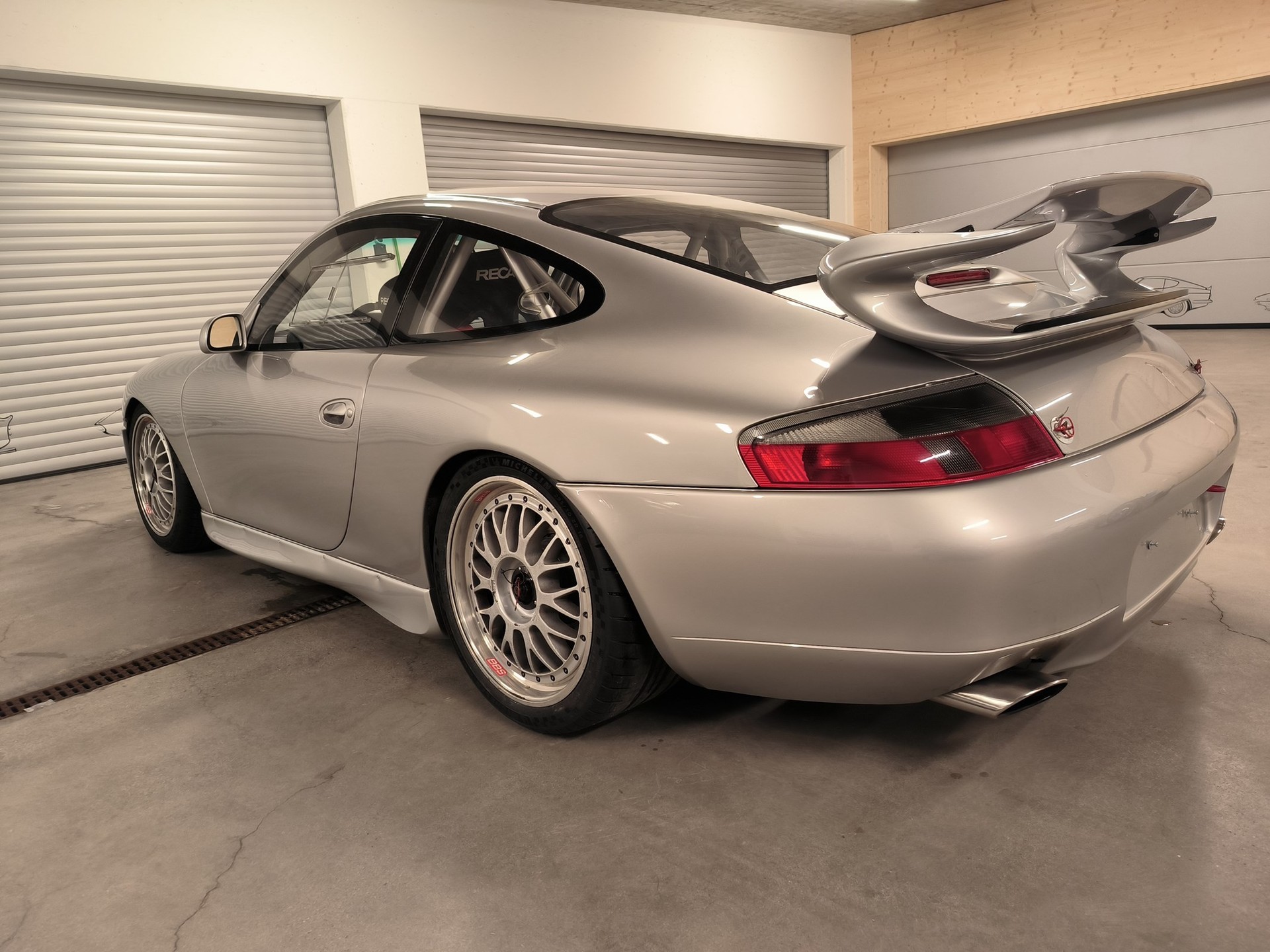 PORSCHE 911 GT3 Cup mit Fahrzeugausweis-image-1