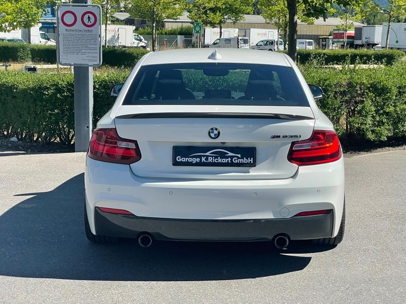 BMW M235i Steptronic-image-3