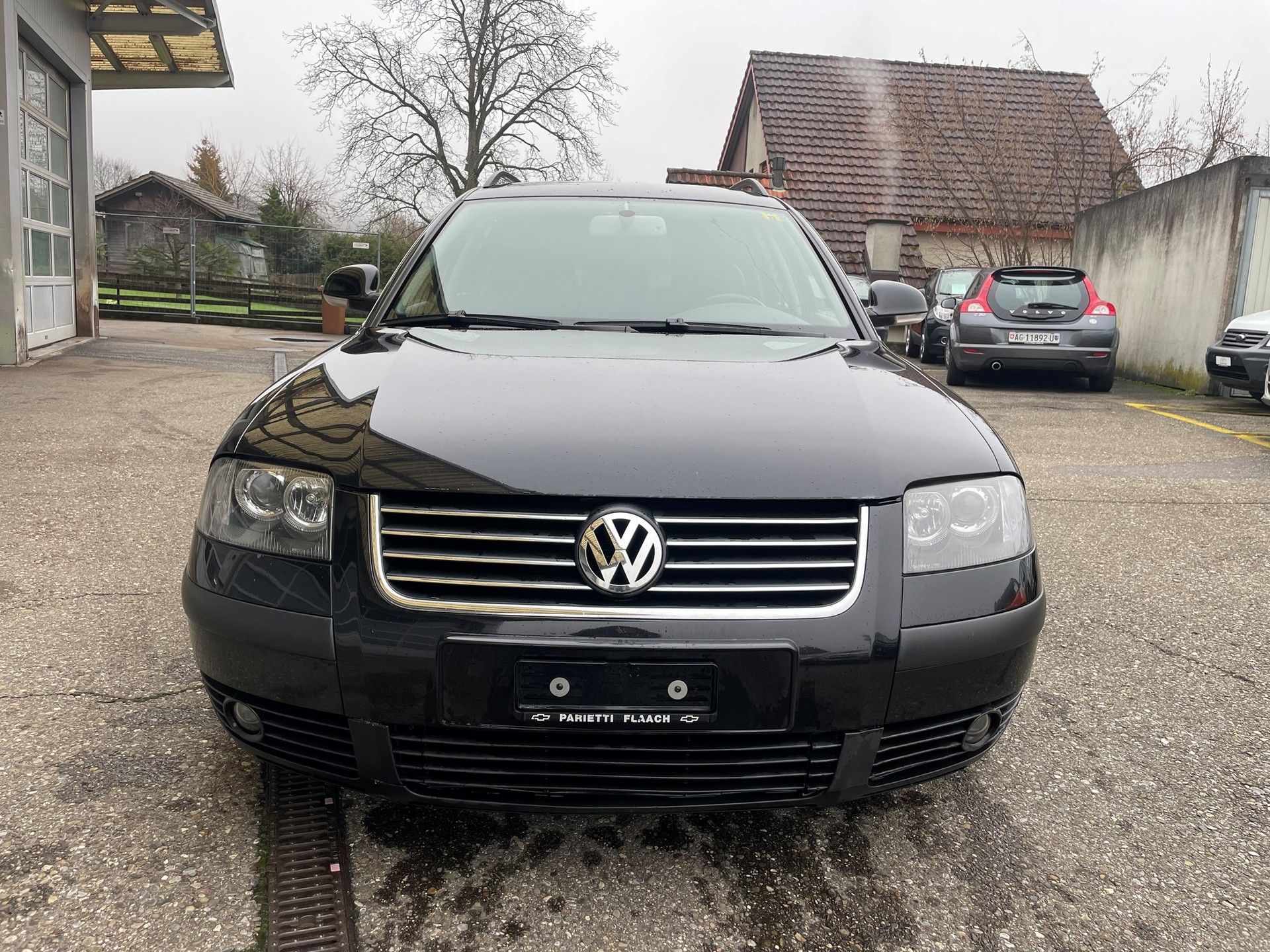 VW Passat Variant 1.8 T Highline-image-1