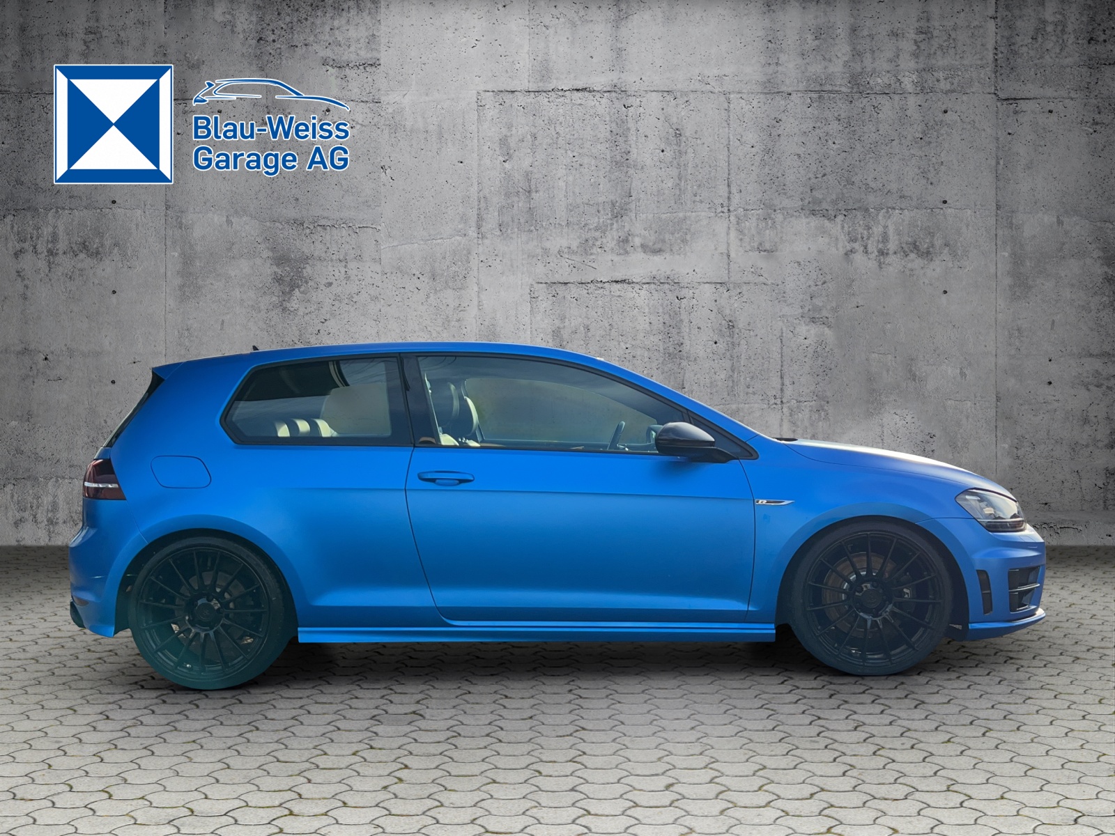 VW Golf 2.0 TSI R 4Motion DSG-image-3