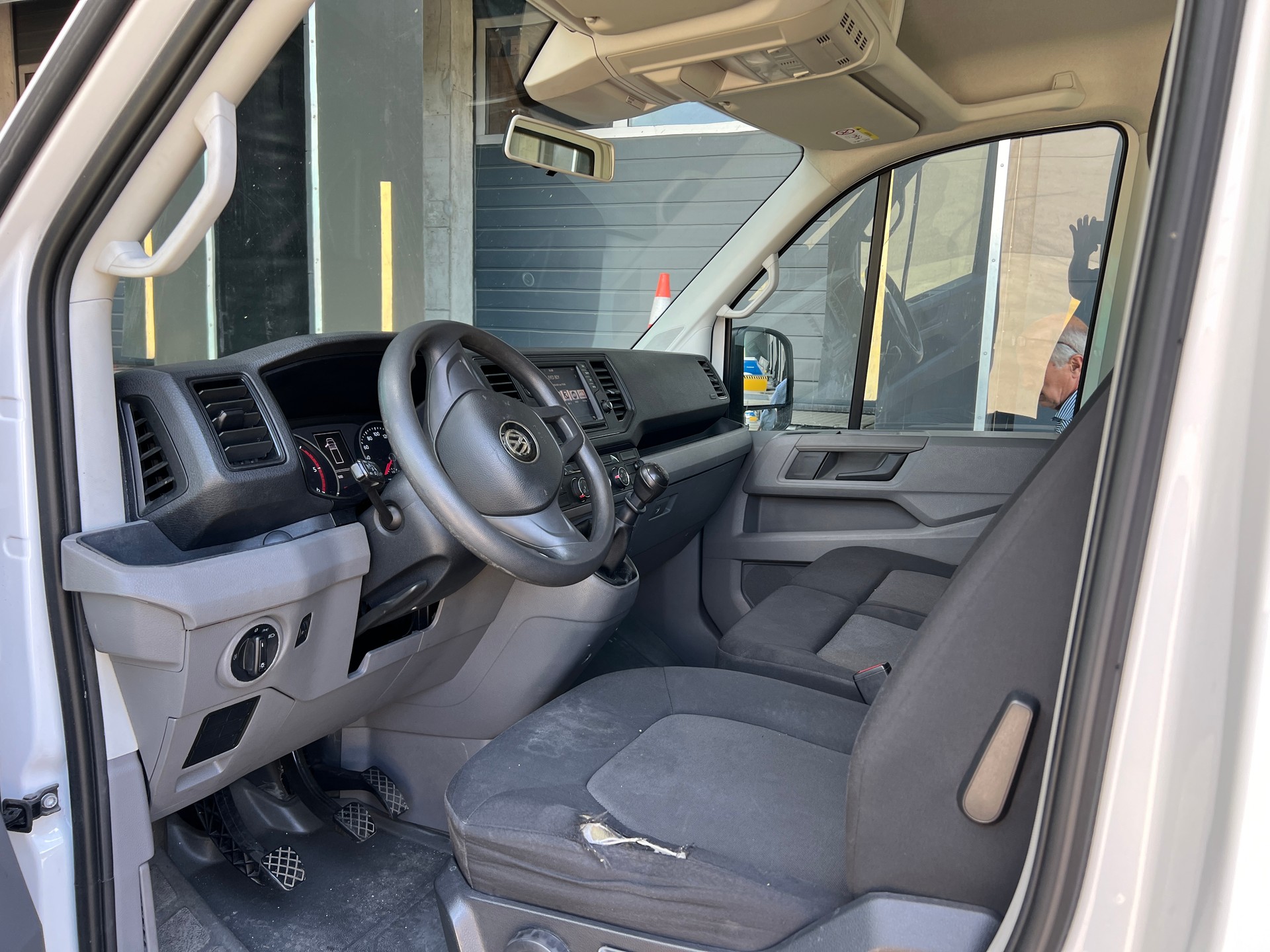 VW Crafter 35 2.0 BiTDI Entry L3-image-8