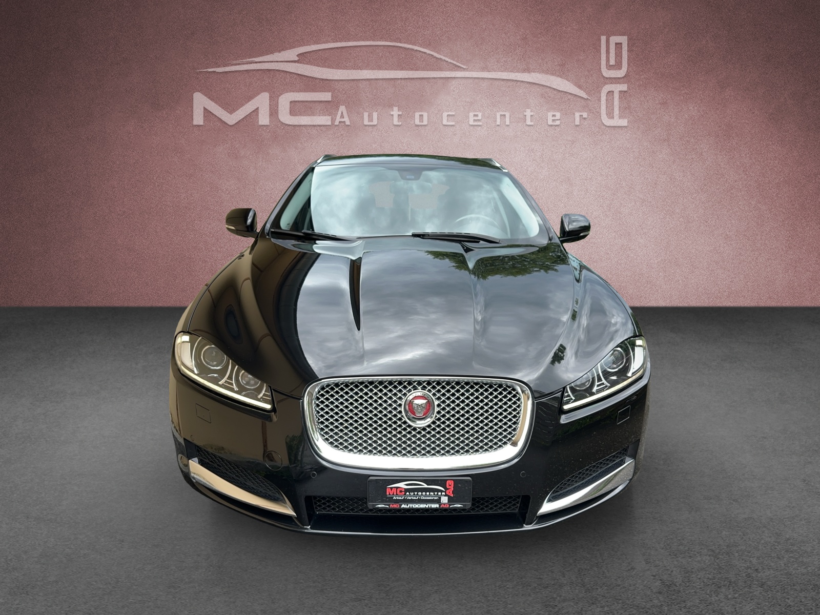 JAGUAR XF Sportbrake 2.2d Premium Luxury-image-3