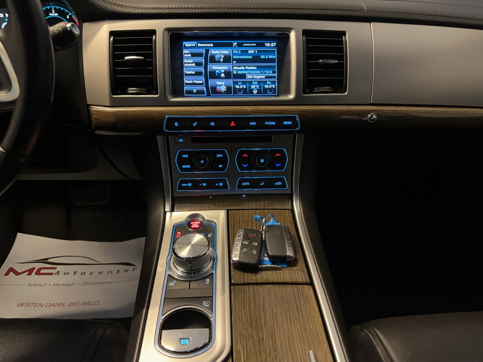 JAGUAR XF Sportbrake 2.2d Premium Luxury-image-9