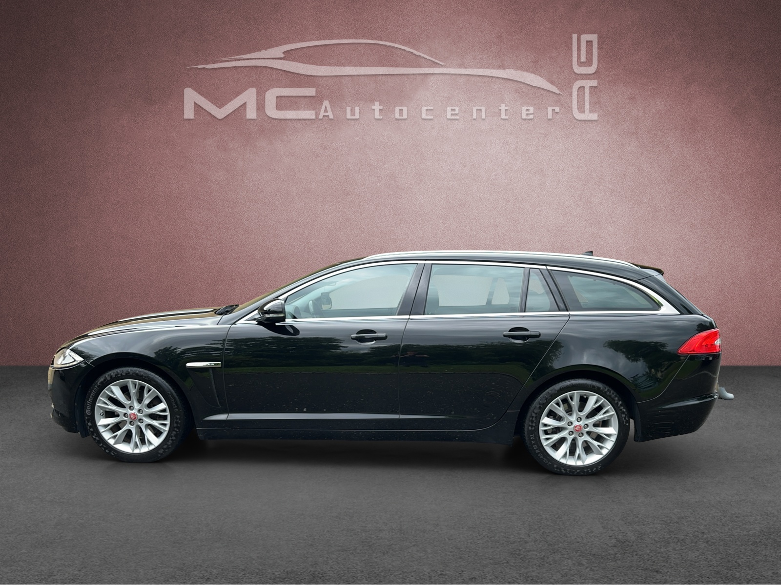 JAGUAR XF Sportbrake 2.2d Premium Luxury-image-1