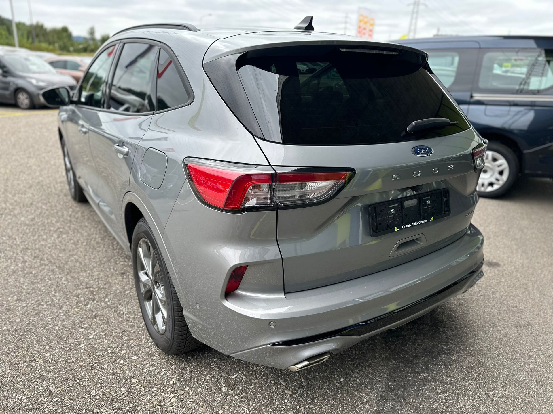 FORD Kuga 2.5 FHEV ST-Line AWD-image-4