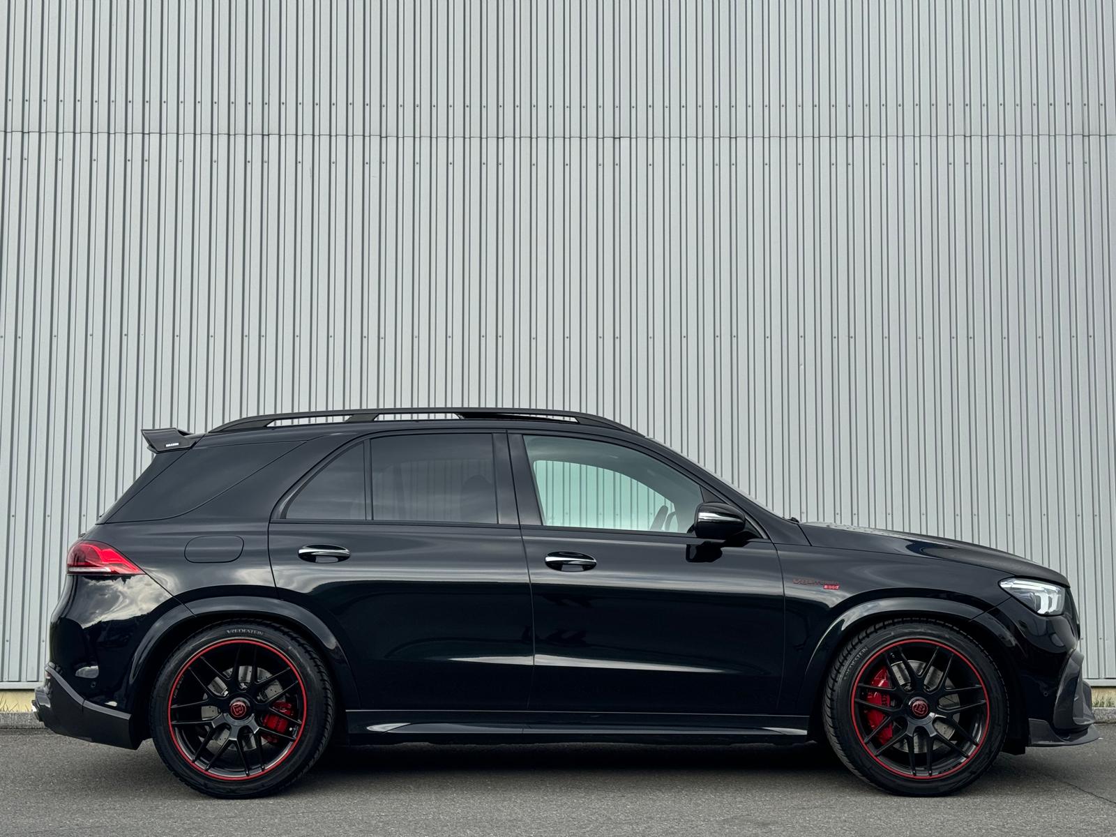 MERCEDES-BENZ GLE 63 S AMG BRABUS Bodykit All in Black Performance 720PS 4Matic+ 9G-Speedshift Vollausstattung-image-5