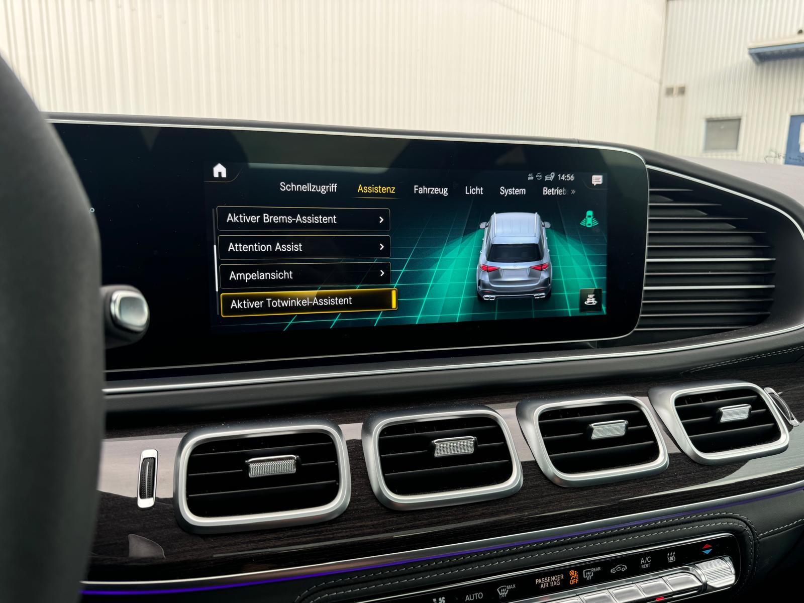 MERCEDES-BENZ GLE 63 S AMG BRABUS Bodykit All in Black Performance 720PS 4Matic+ 9G-Speedshift Vollausstattung-image-30
