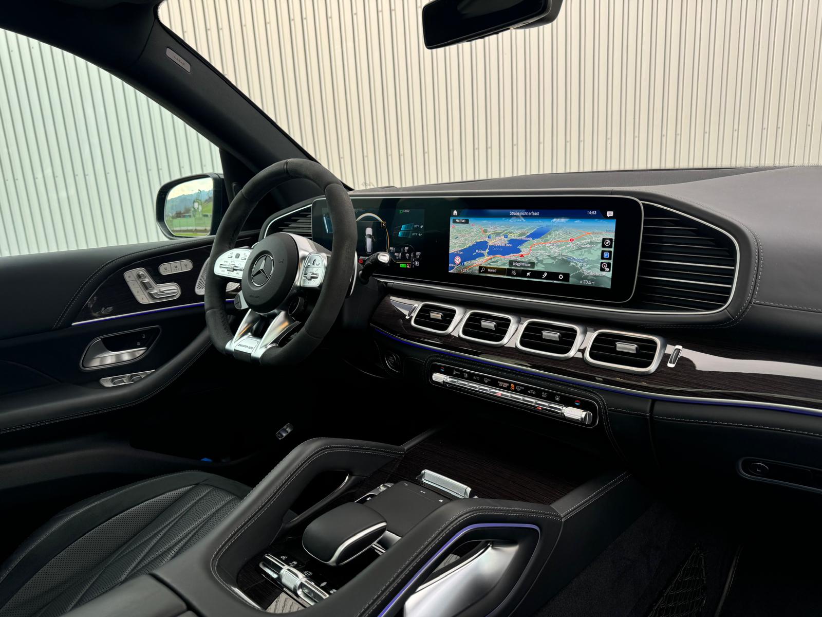 MERCEDES-BENZ GLE 63 S AMG BRABUS Bodykit All in Black Performance 720PS 4Matic+ 9G-Speedshift Vollausstattung-image-10