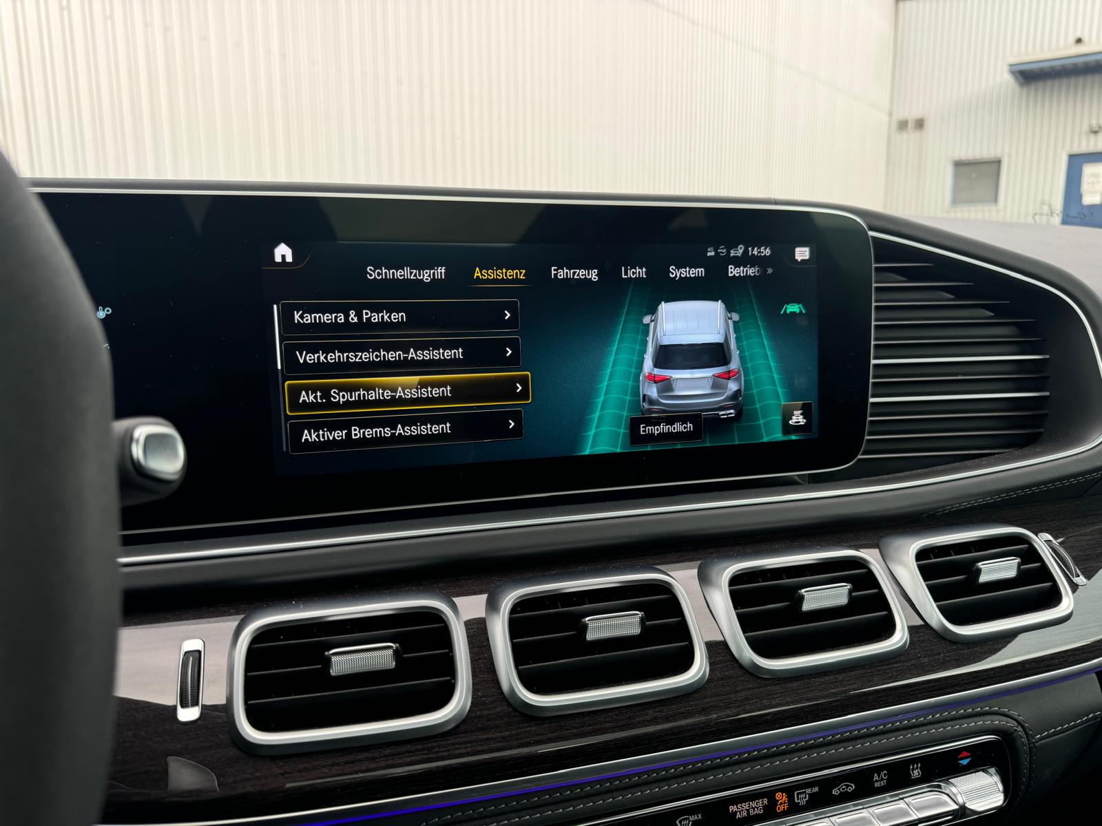 MERCEDES-BENZ GLE 63 S AMG BRABUS Bodykit All in Black Performance 720PS 4Matic+ 9G-Speedshift Vollausstattung-image-22