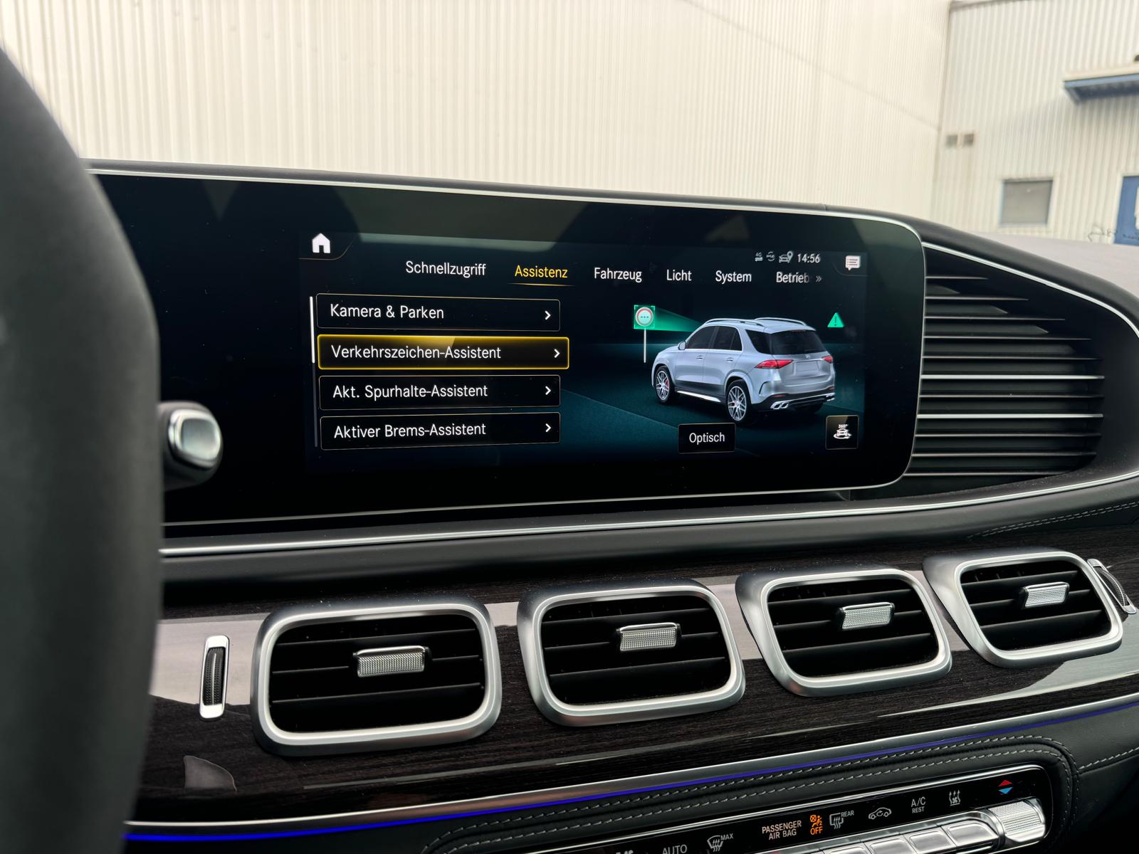 MERCEDES-BENZ GLE 63 S AMG BRABUS Bodykit All in Black Performance 720PS 4Matic+ 9G-Speedshift Vollausstattung-image-27