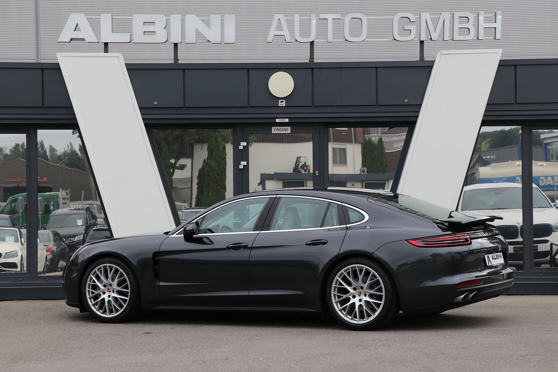 PORSCHE Panamera 4S Diesel PDK-image-3