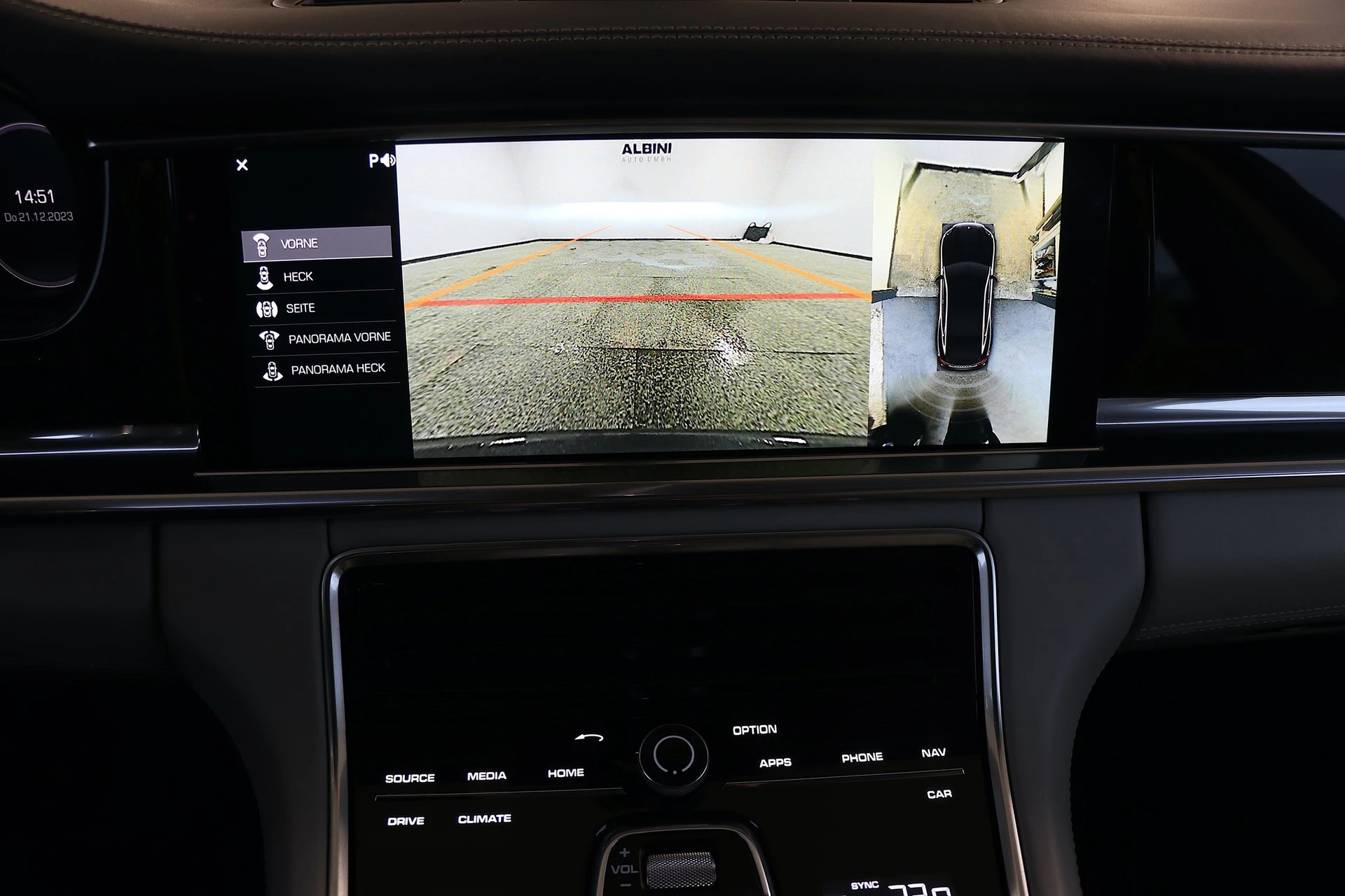 PORSCHE Panamera 4S Diesel PDK-image-13