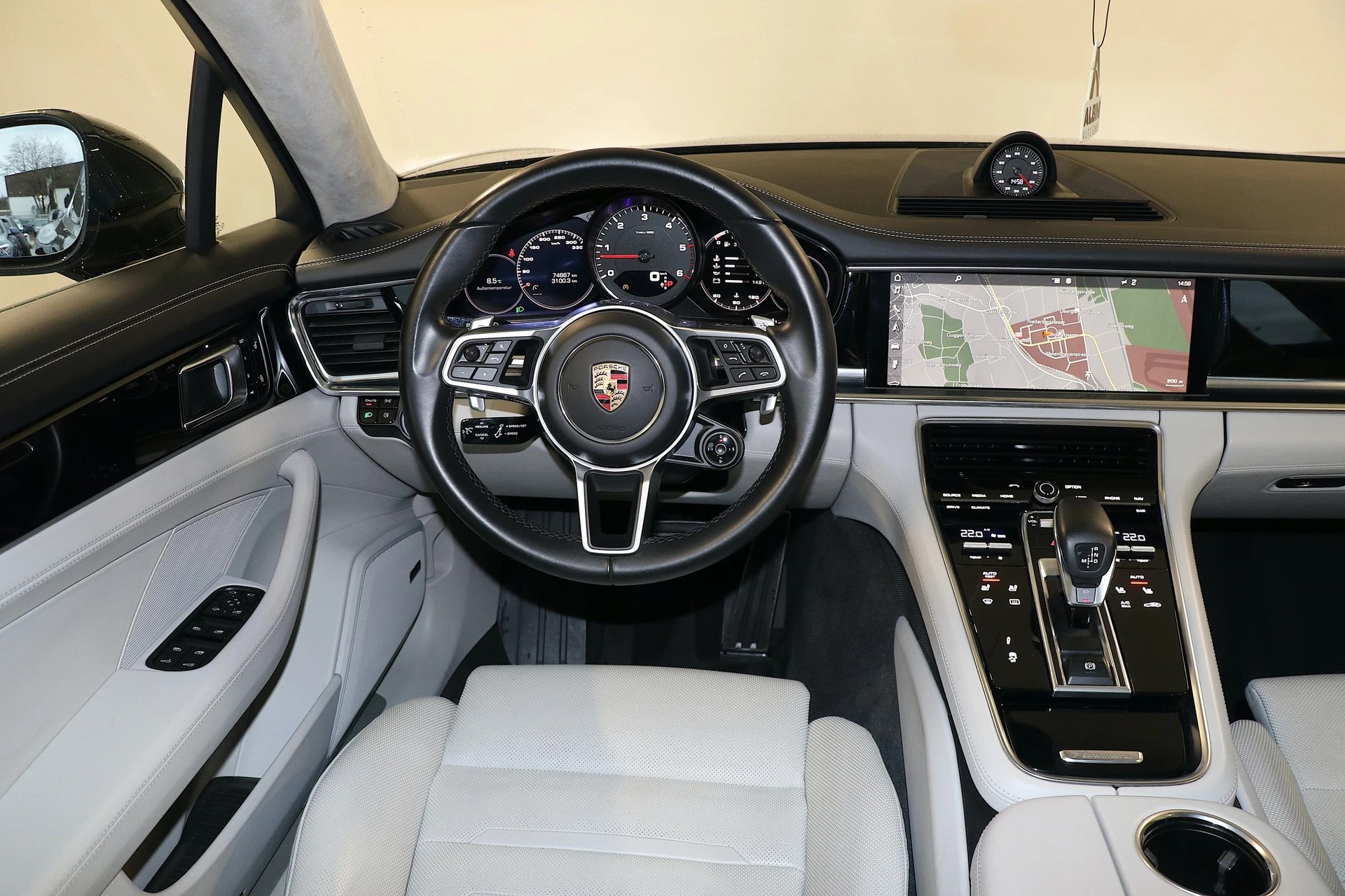 PORSCHE Panamera 4S Diesel PDK-image-8