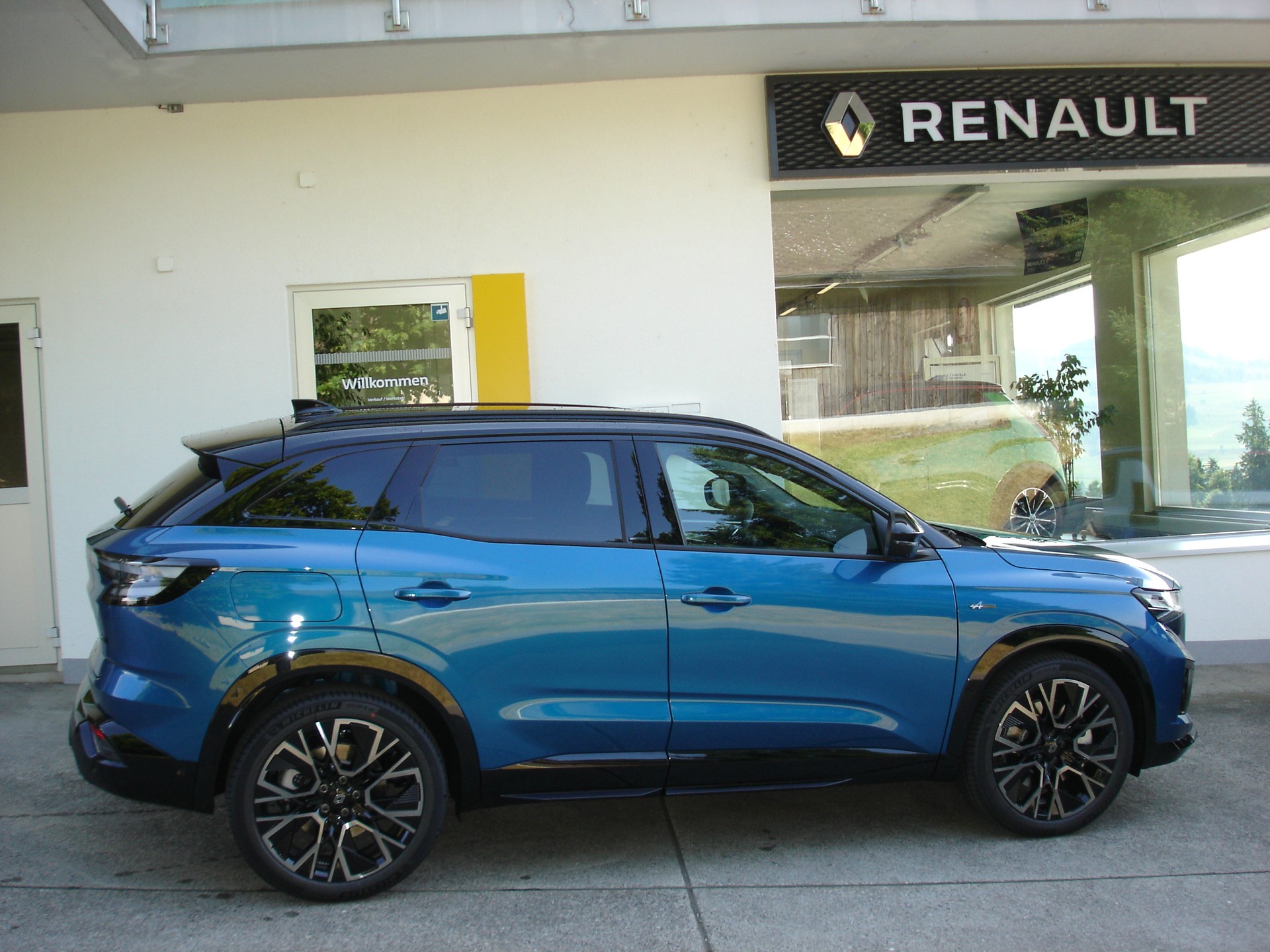 RENAULT Austral 1.2 HEV 200 esprit Alpine A-image-2