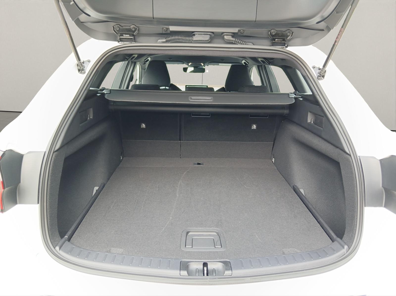 TOYOTA Corolla Touring Sports 1.8 HSD Comfort-image-10