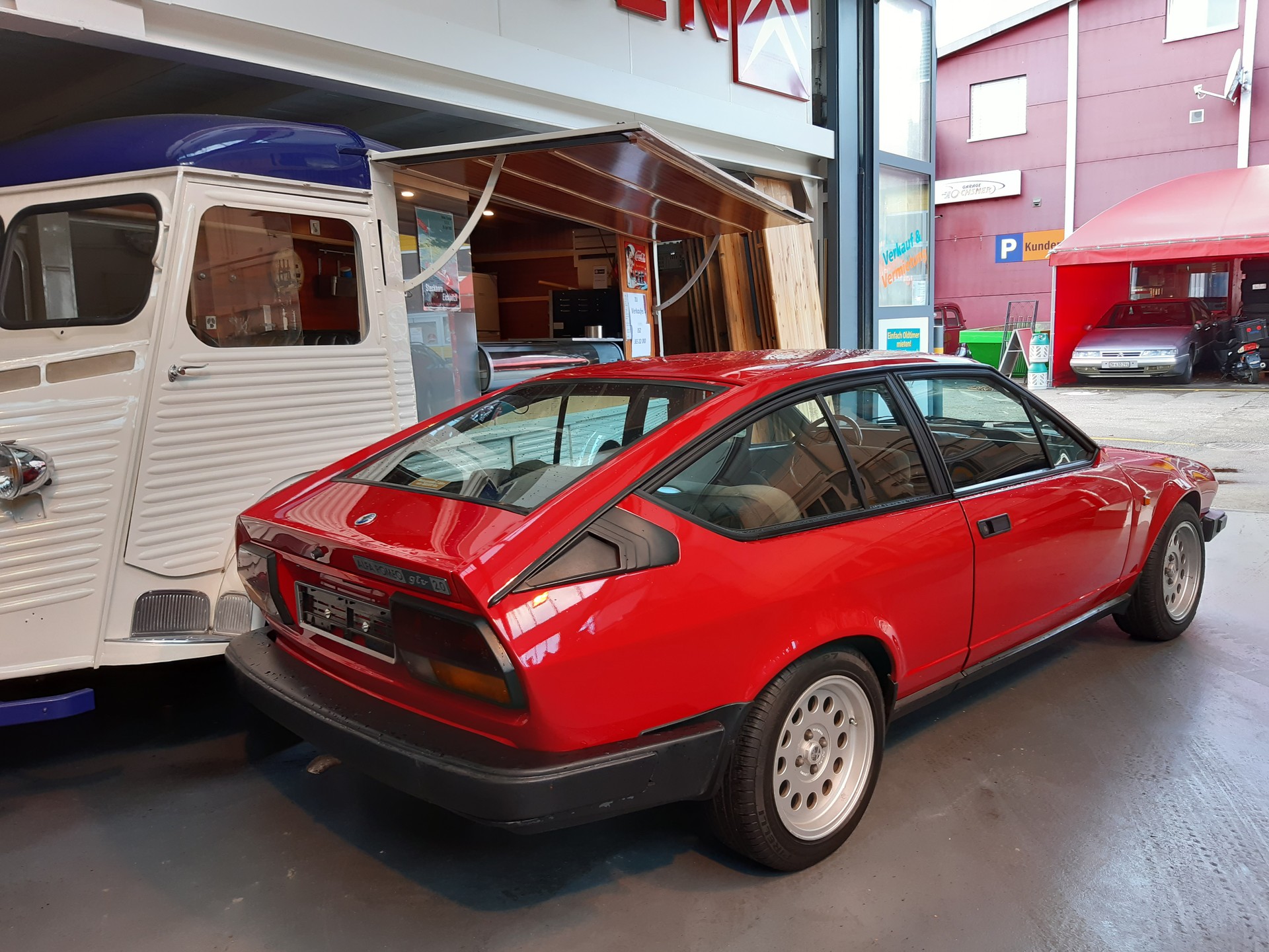 ALFA ROMEO GTV 2.0 L-image-3