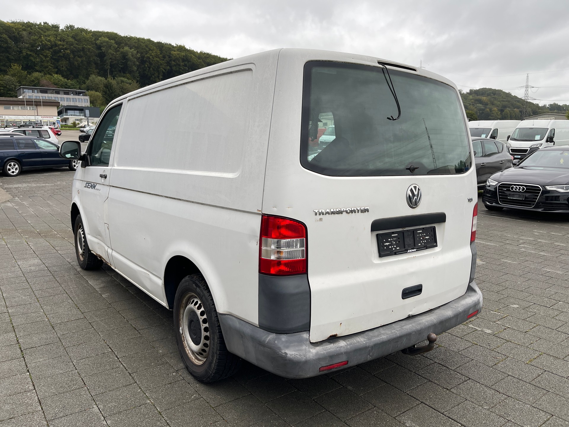 VW T5 2.0 TDI-image-2