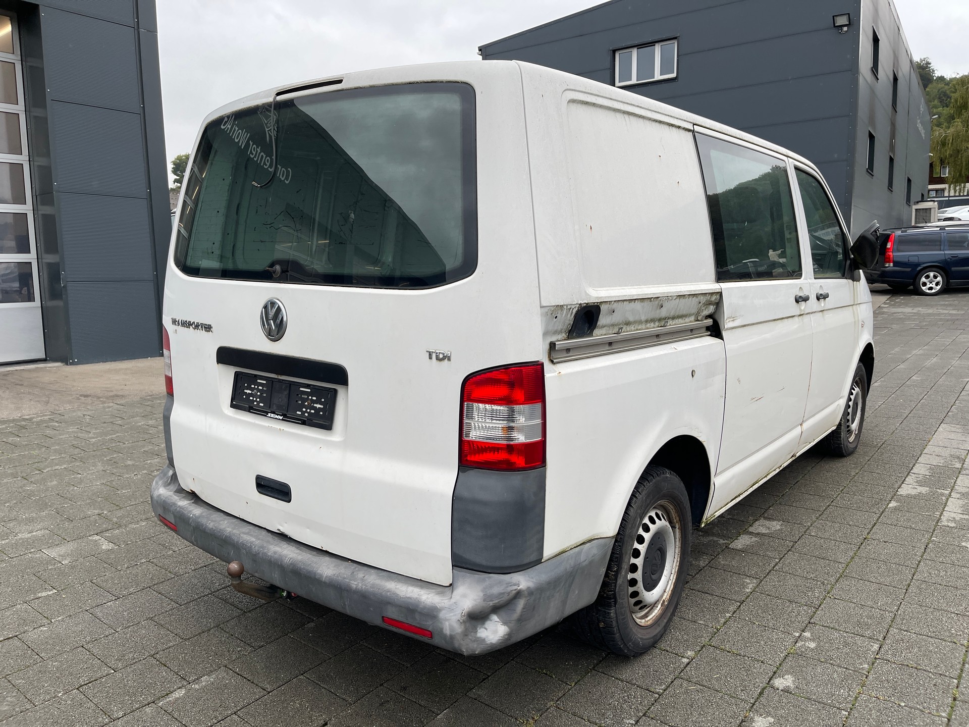 VW T5 2.0 TDI-image-3