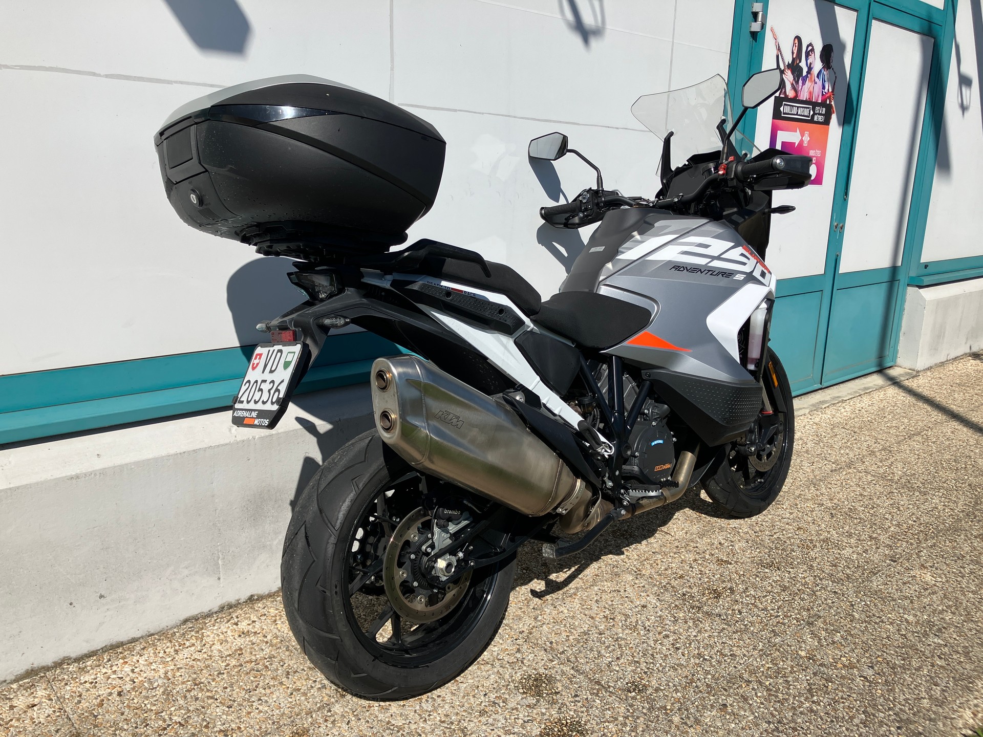 KTM 1290 Super Adventure S-showroom-element-1
