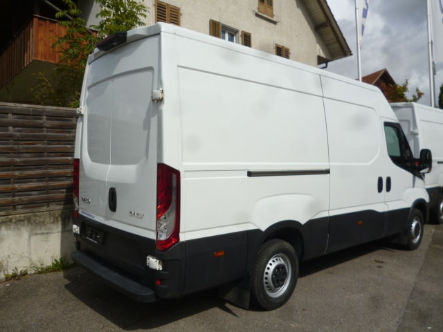 IVECO DAILY-image-1