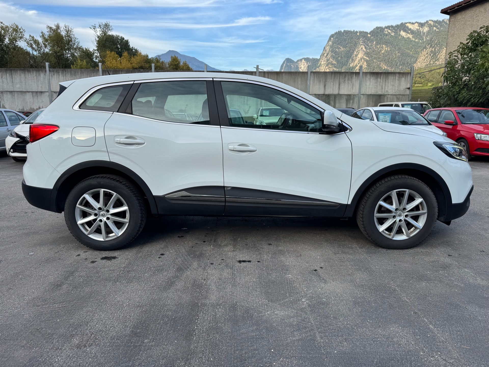 RENAULT Kadjar 1.2 16V Turbo Swiss Edition-image-2