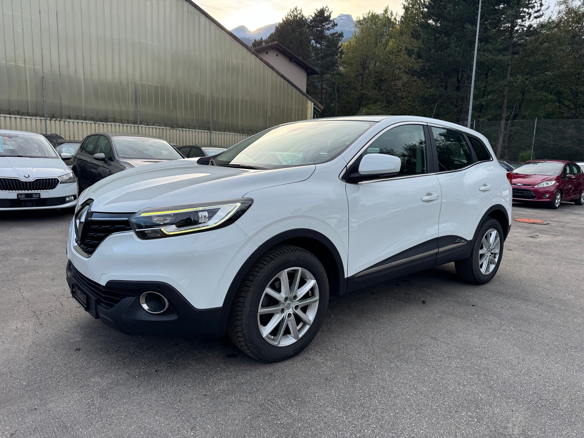RENAULT Kadjar 1.2 16V Turbo Swiss Edition-image-8