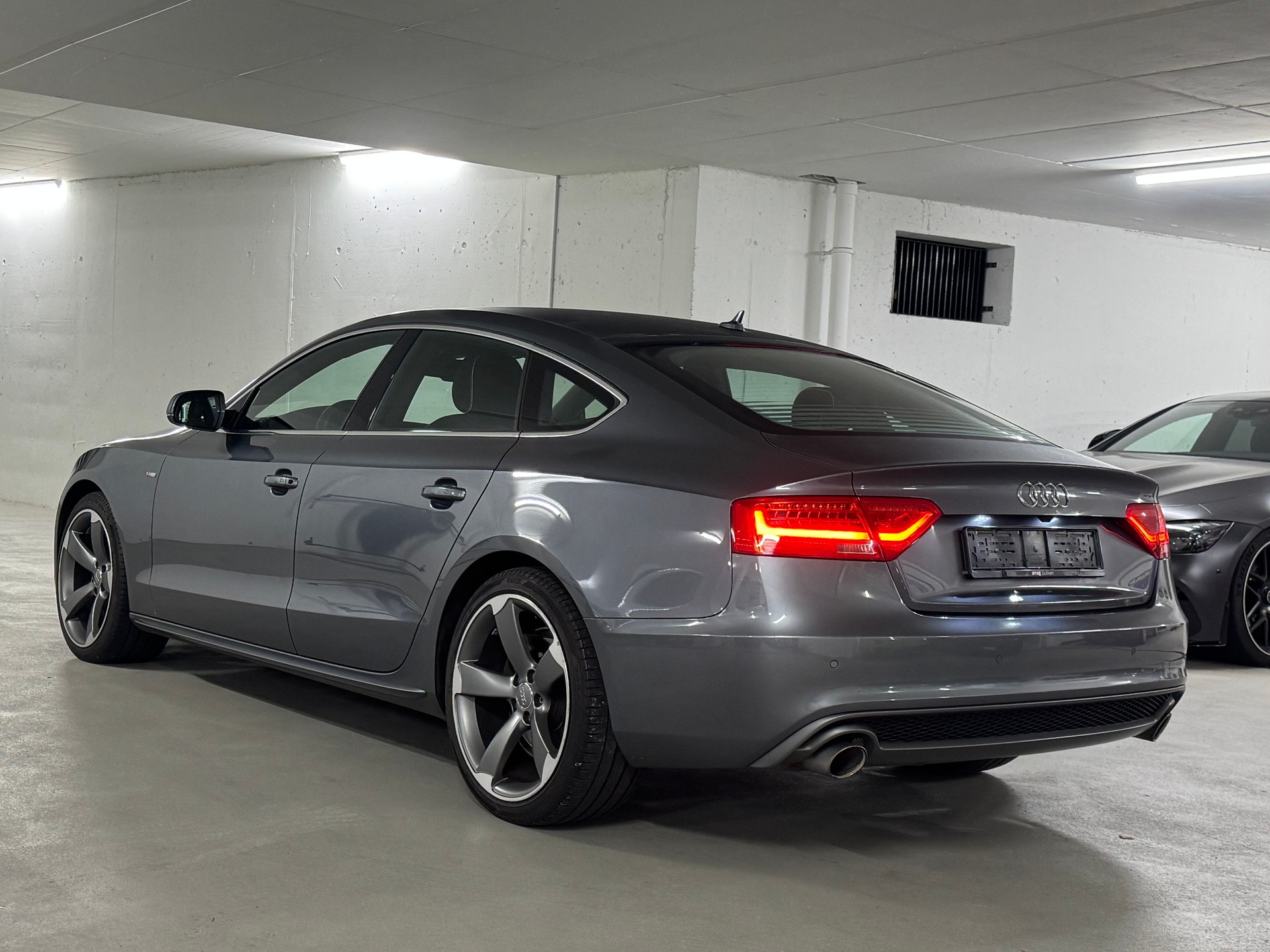 AUDI A5 Sportback 3.0 TDI quattro S-tronic S-Line-image-4