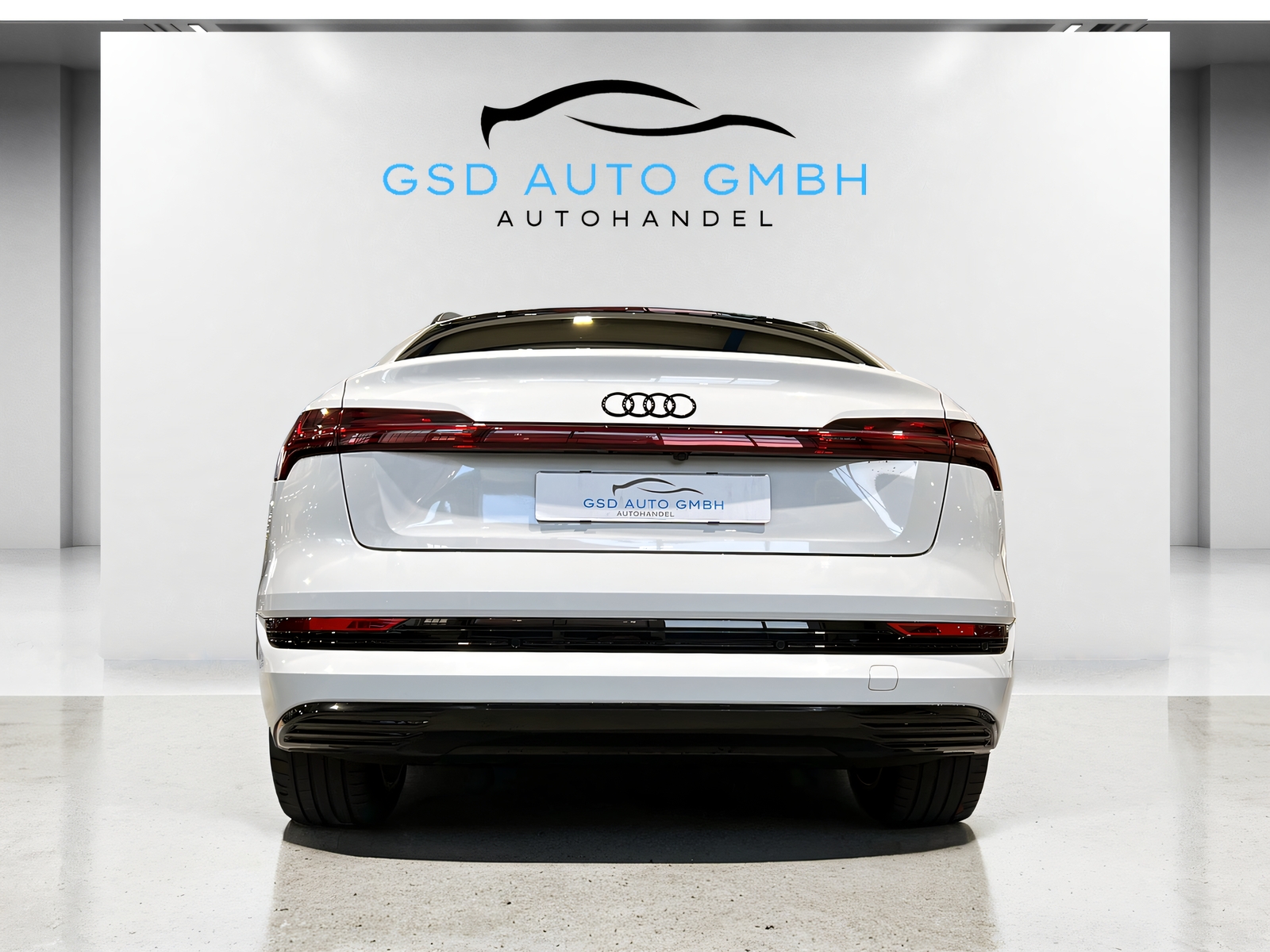 AUDI e-tron 55 Sportback Advanced Black Edition qu*Panodach,AHK,Werksgarantie bis 2026**-image-3