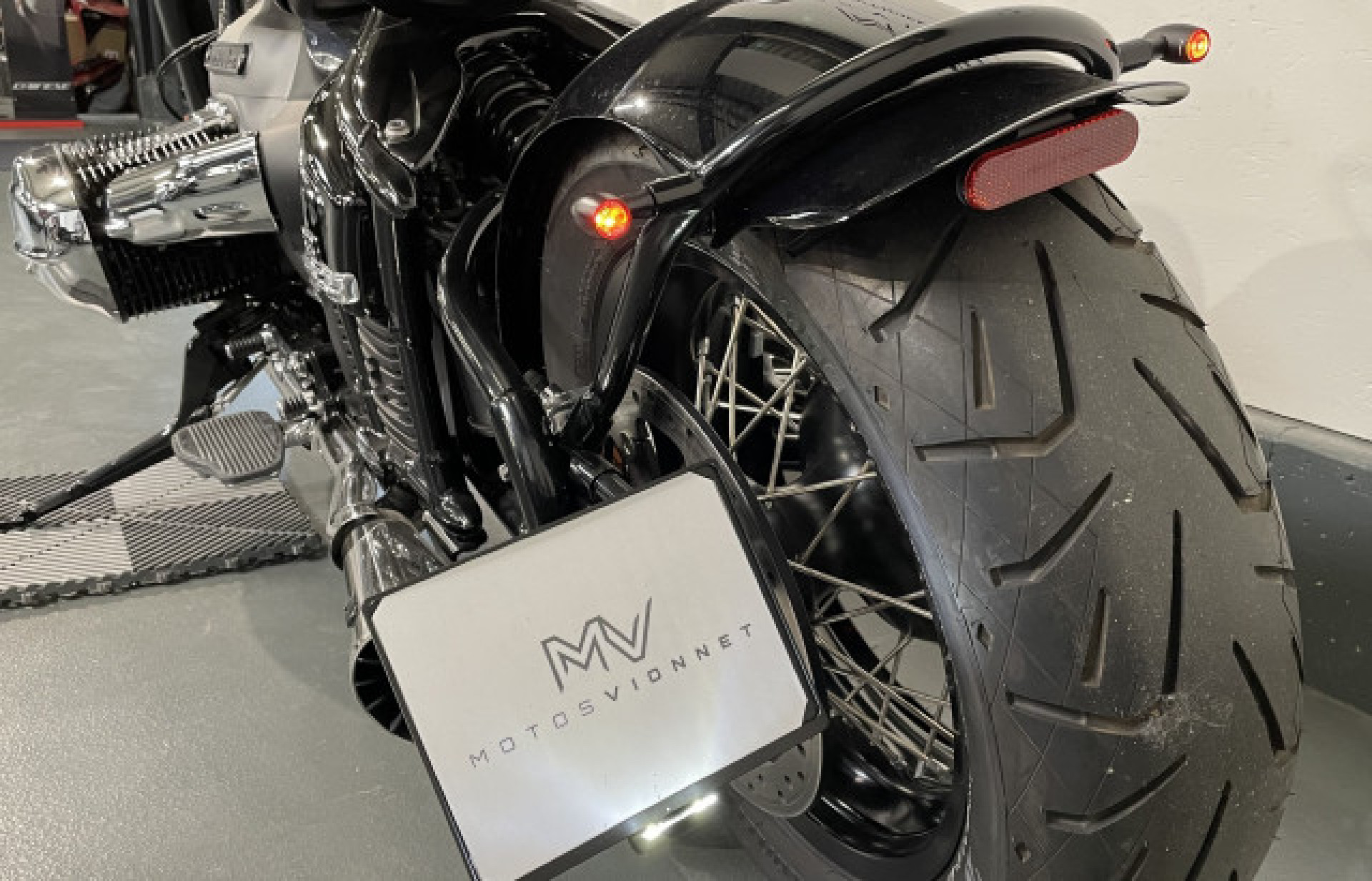 BMW R 18 First Edition / Kit Bobber / Zard Exhaust-image-7