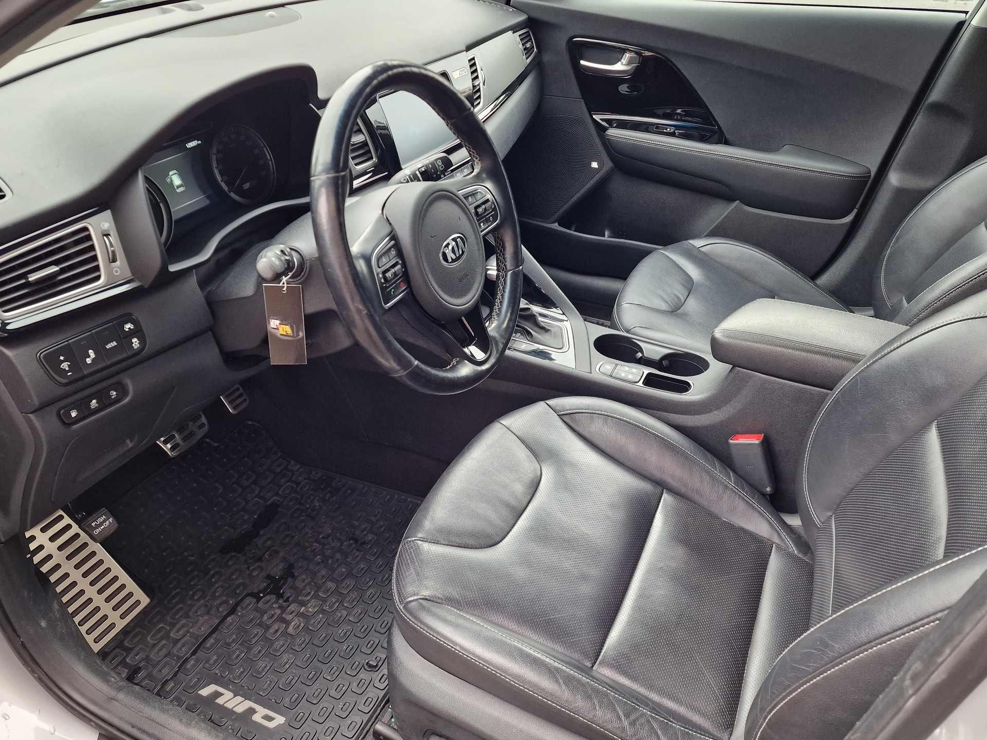 KIA Niro 1.6GDi Plug-in Hybrid DCT-image-7