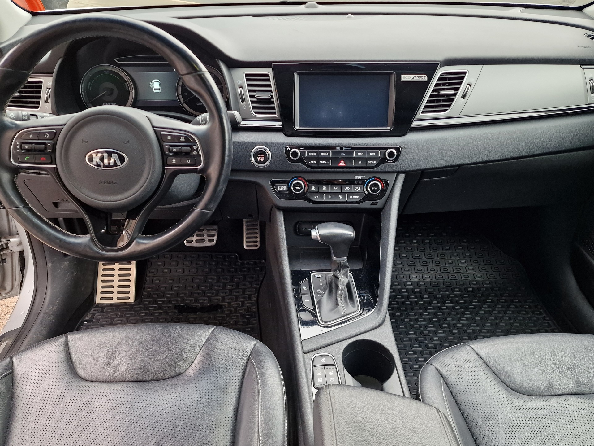 KIA Niro 1.6GDi Plug-in Hybrid DCT-image-6