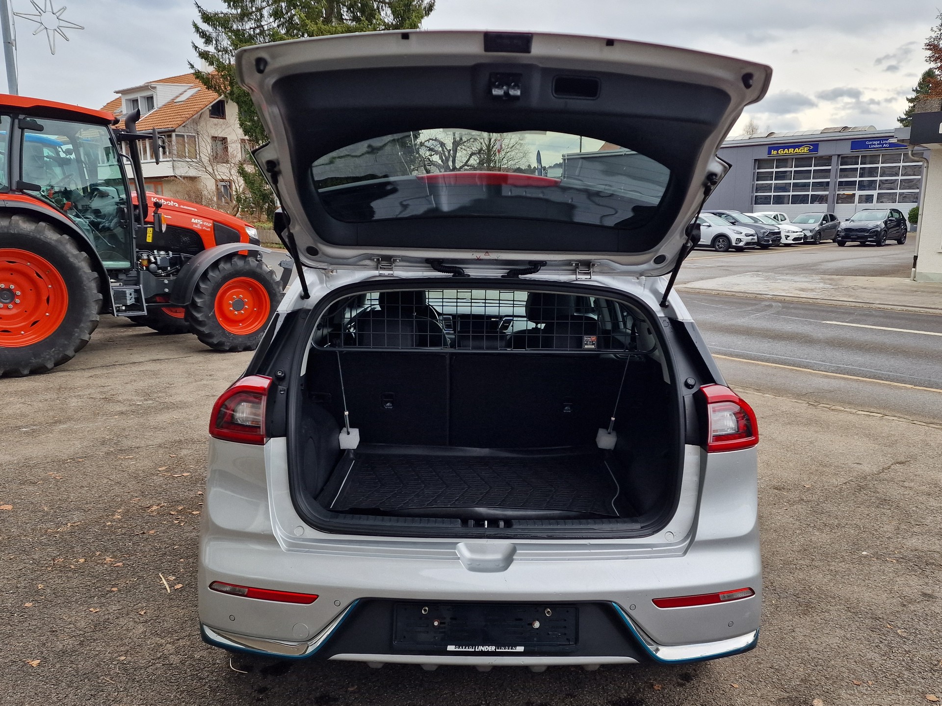 KIA Niro 1.6GDi Plug-in Hybrid DCT-image-3