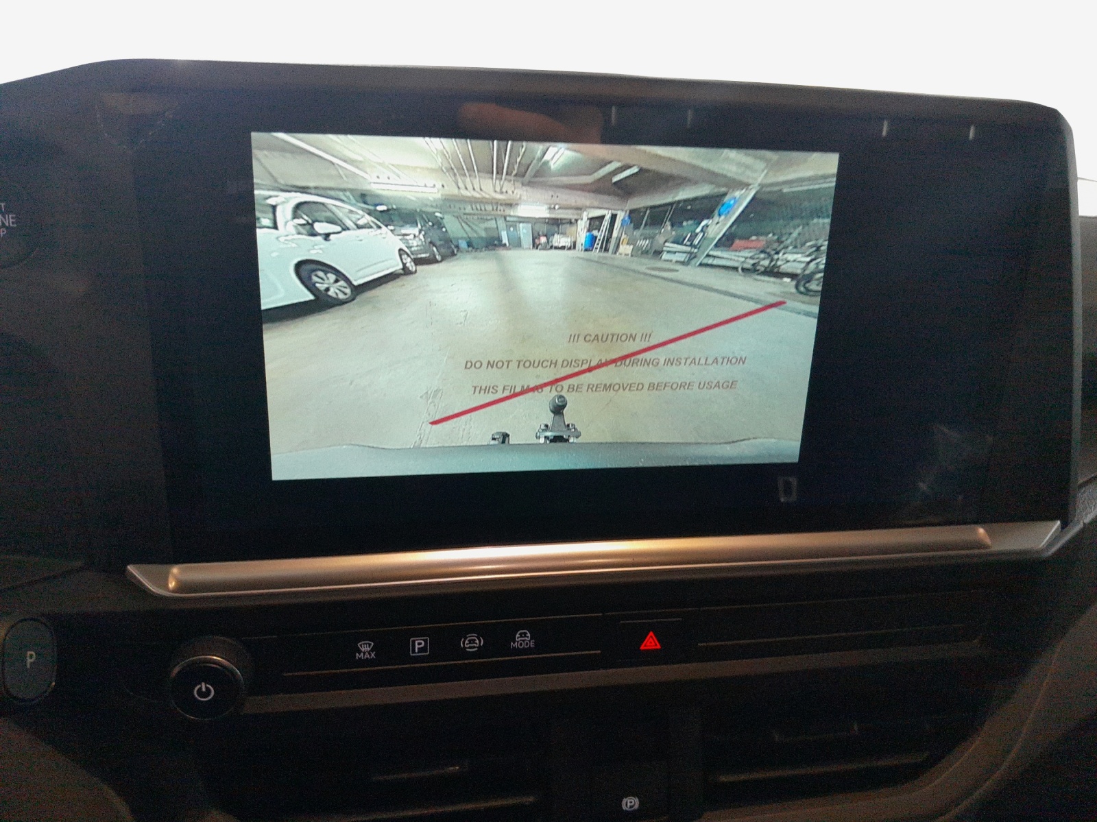 VW Transporter 2.0 TDI 4Motion Lang Automat-image-14