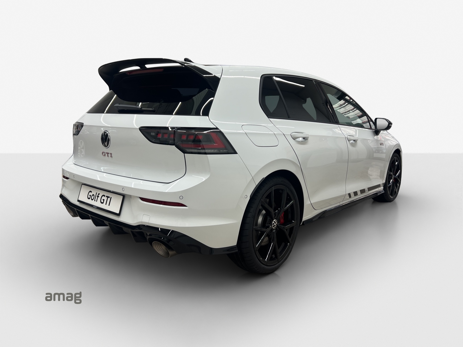 VW Golf 2.0 TSI GTI Clubsport DSG-image-4