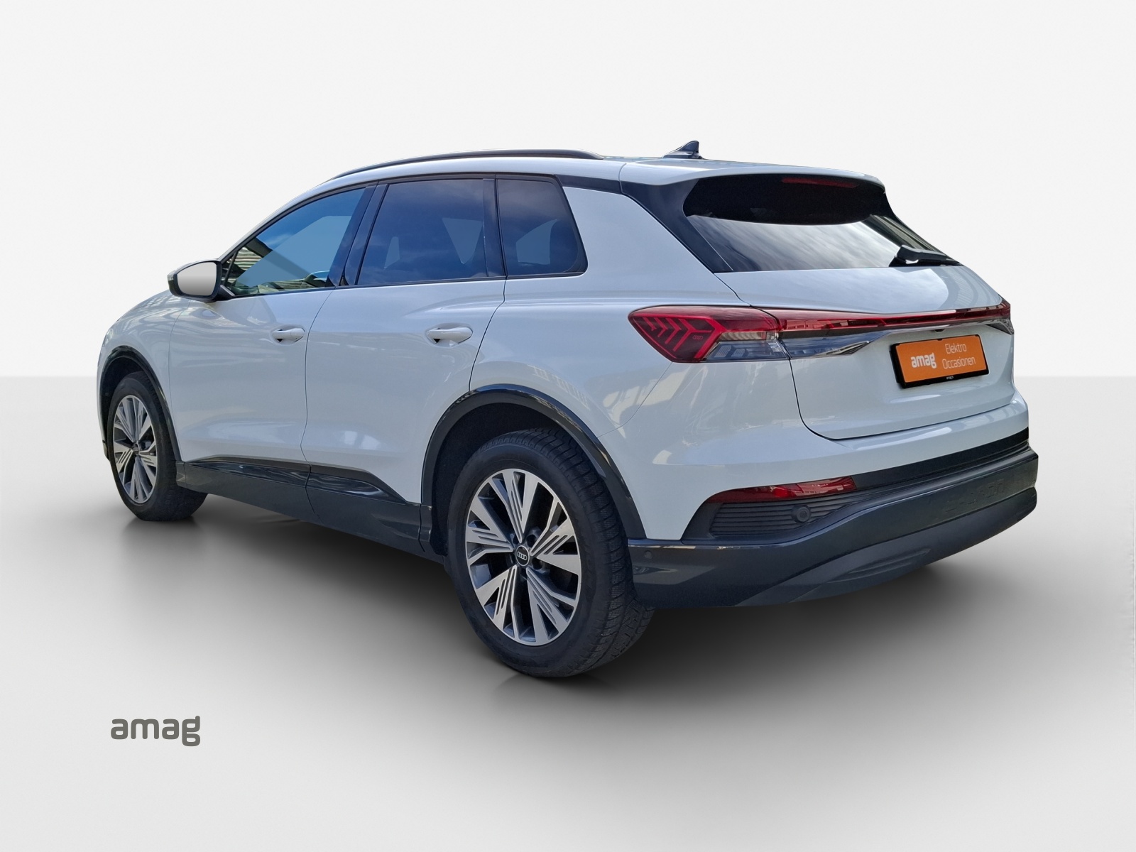 AUDI Q4 e-tron 35-image-2